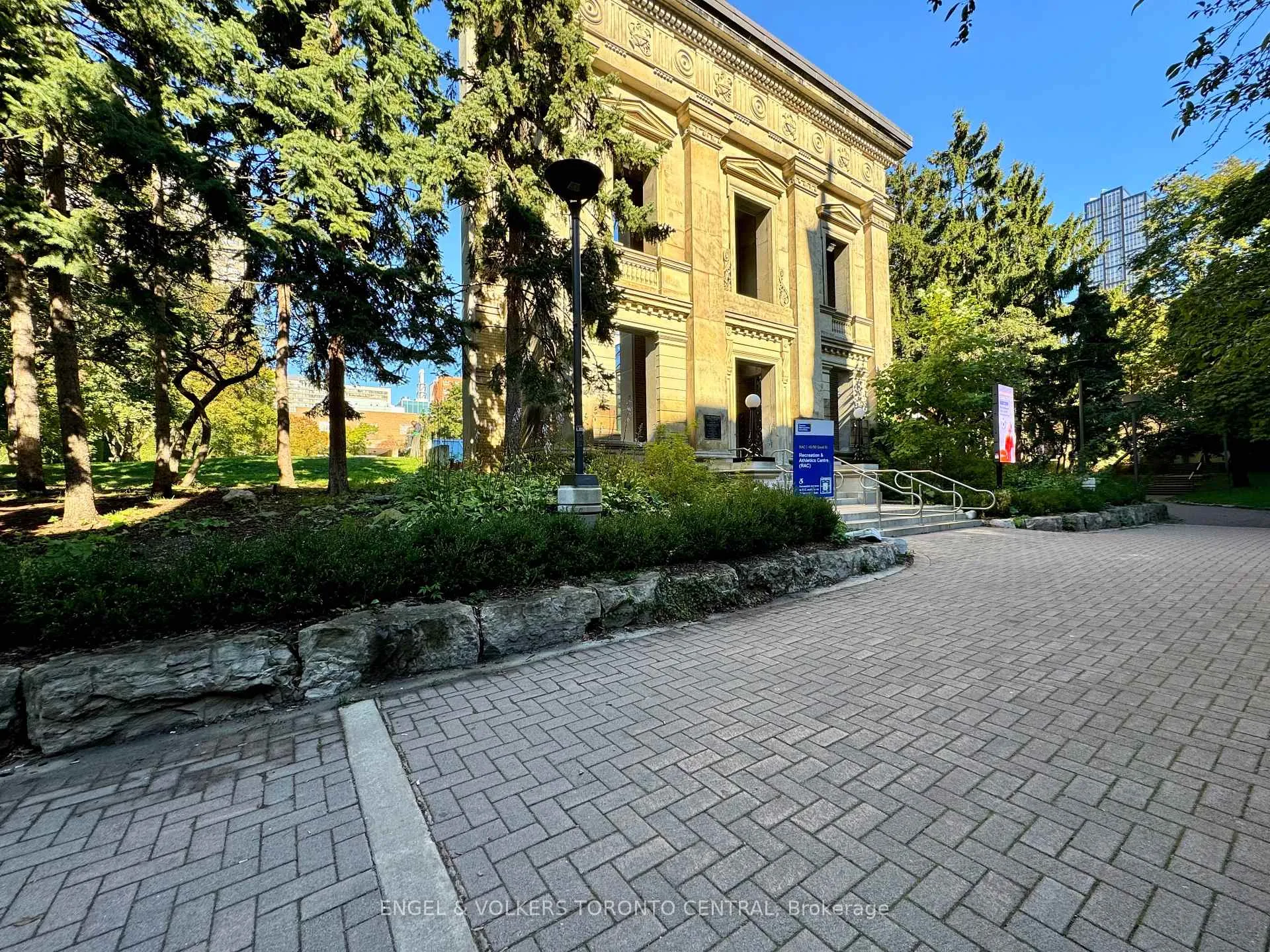 Photo 21 of Unit Main, 167 Carlton Street, Toronto, Moss Park — HOMEH