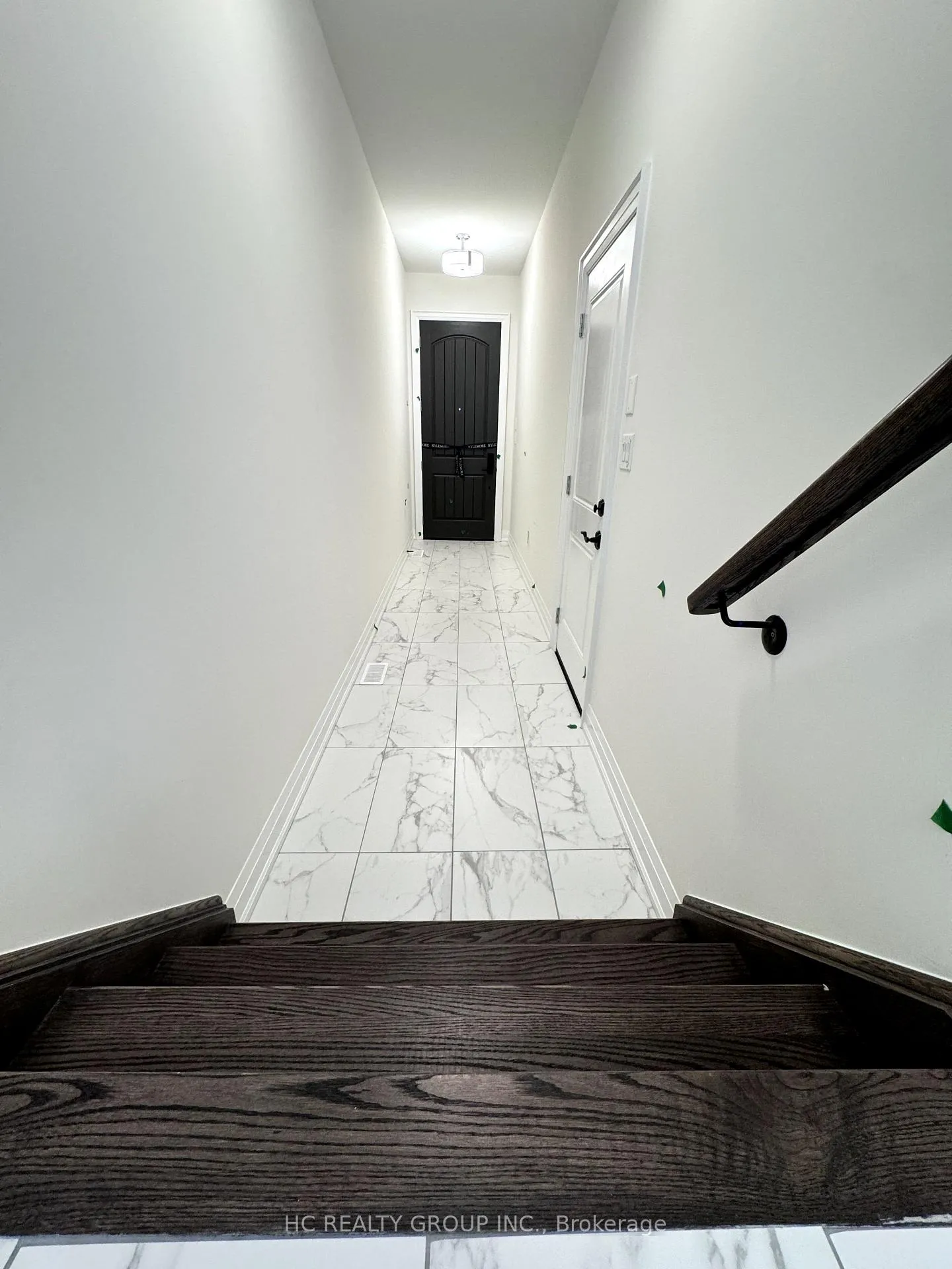Photo 2 of 7 Abbeyhill Lane E, Markham, Angus Glen — HOMEH