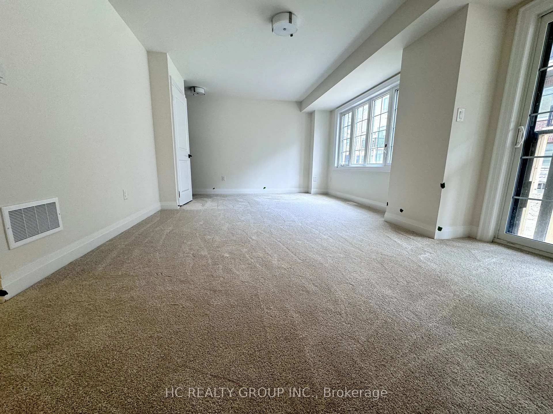 Photo 7 of 7 Abbeyhill Lane E, Markham, Angus Glen — HOMEH