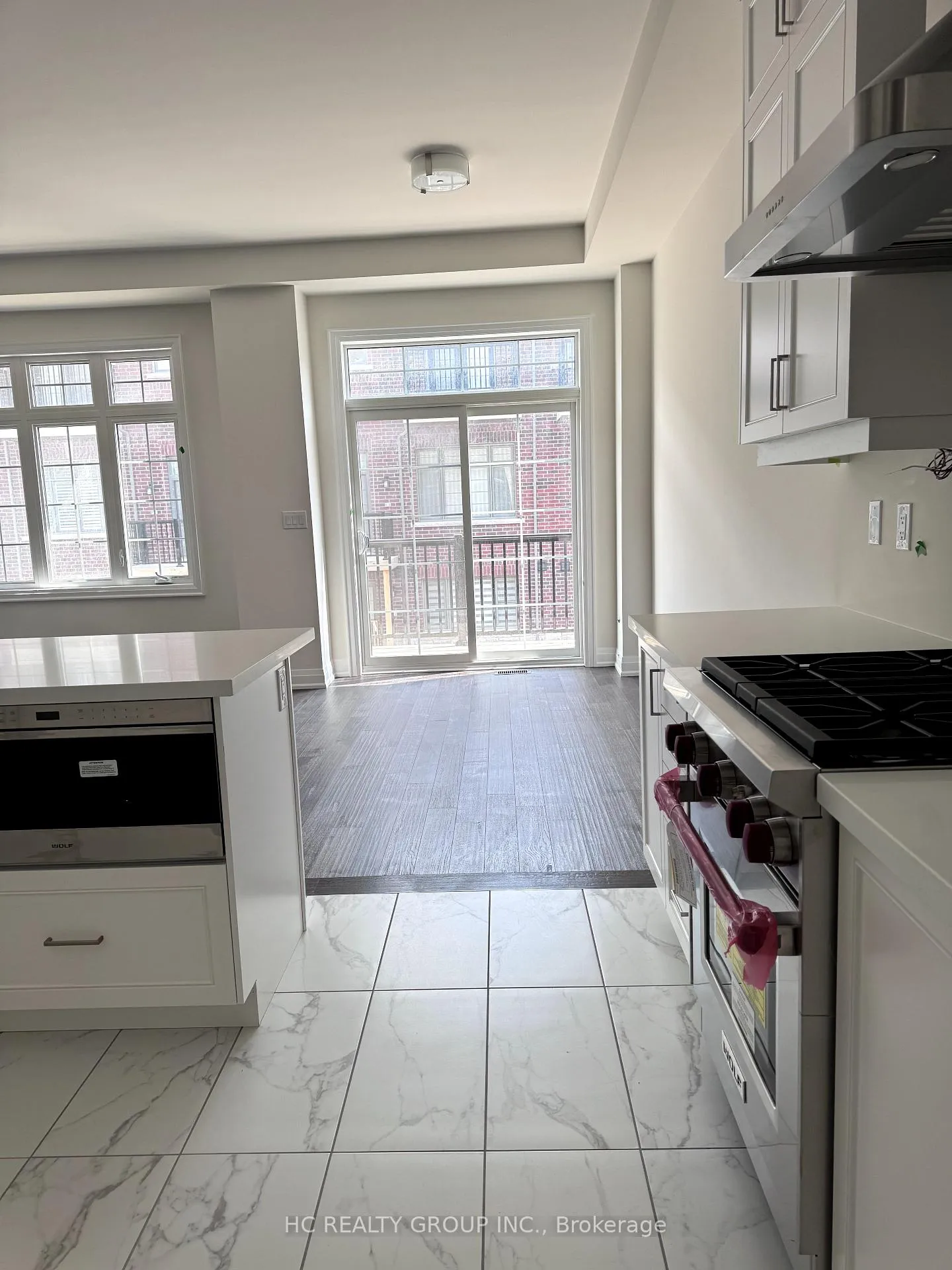 Photo 11 of 7 Abbeyhill Lane E, Markham, Angus Glen — HOMEH