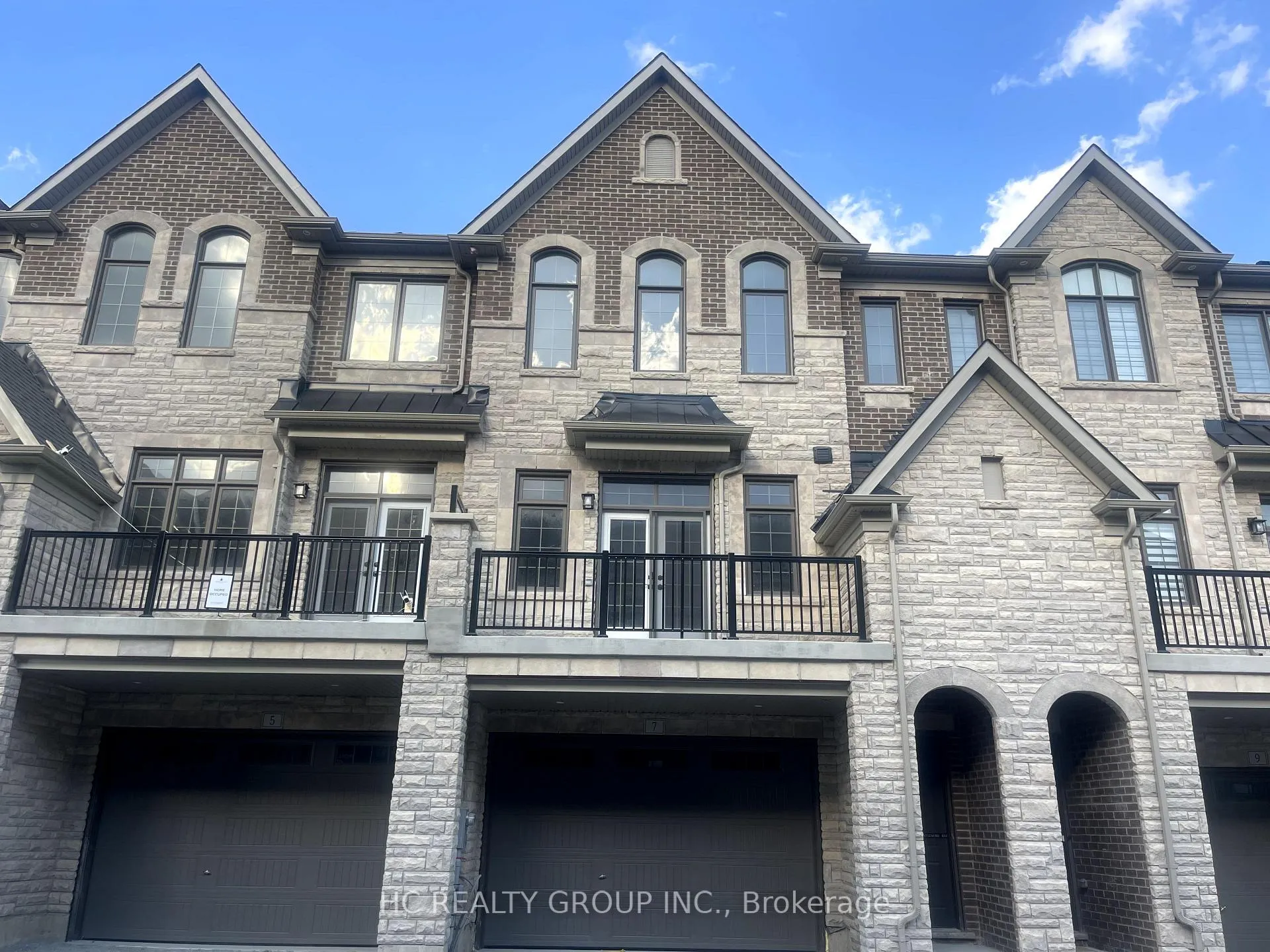 Photo 35 of 7 Abbeyhill Lane E, Markham, Angus Glen — HOMEH