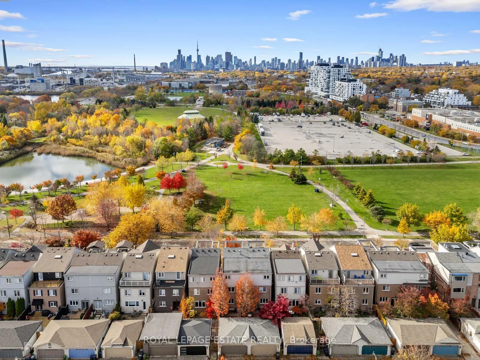Photo 46 of 53 Northern Dancer Boulevard, Toronto, The Beaches — HOMEH