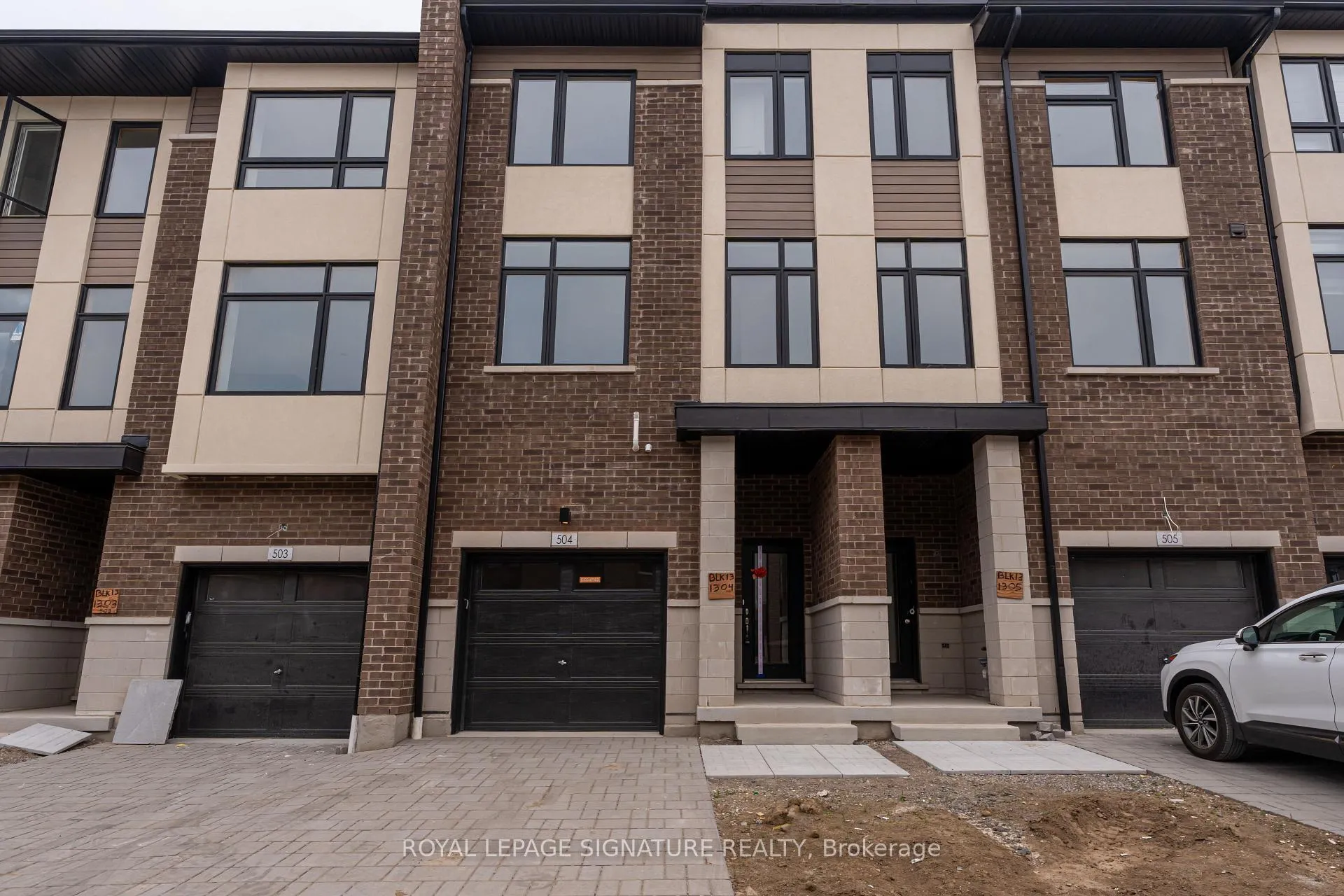 Photo 1 of Unit 504, 1695 Dersan Street, Pickering, Duffin Heights — HOMEH