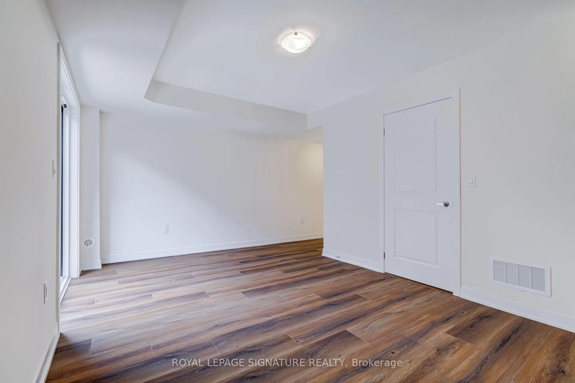 Photo 8 of Unit 504, 1695 Dersan Street, Pickering, Duffin Heights — HOMEH