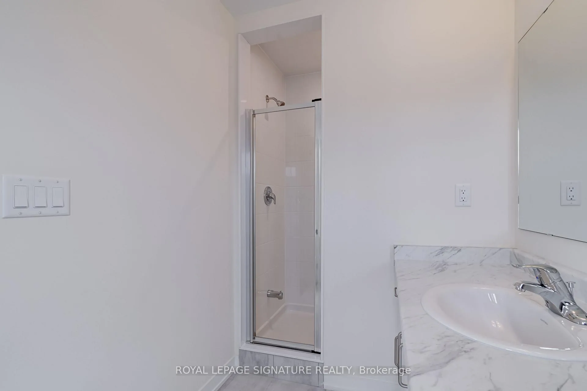 Photo 22 of Unit 504, 1695 Dersan Street, Pickering, Duffin Heights — HOMEH