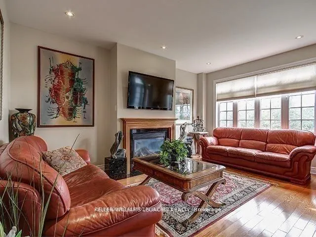 Photo 4 of 105 Marc Santi Boulevard, Vaughan, Patterson — HOMEH