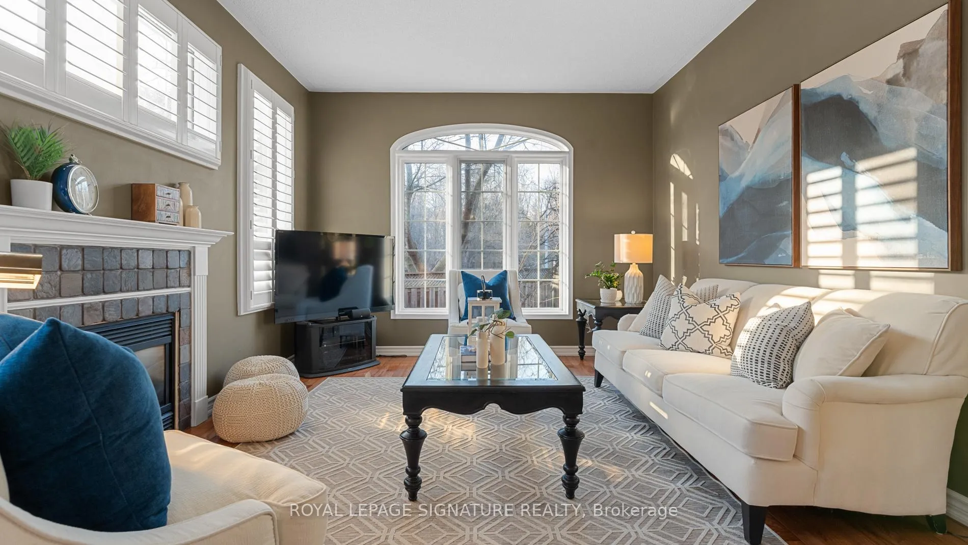 Photo 12 of 1800 Autumn Crescent, Pickering, Amberlea — HOMEH