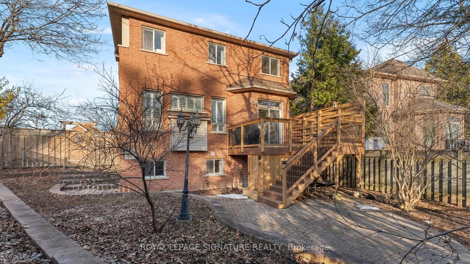 Photo 38 of 1800 Autumn Crescent, Pickering, Amberlea — HOMEH