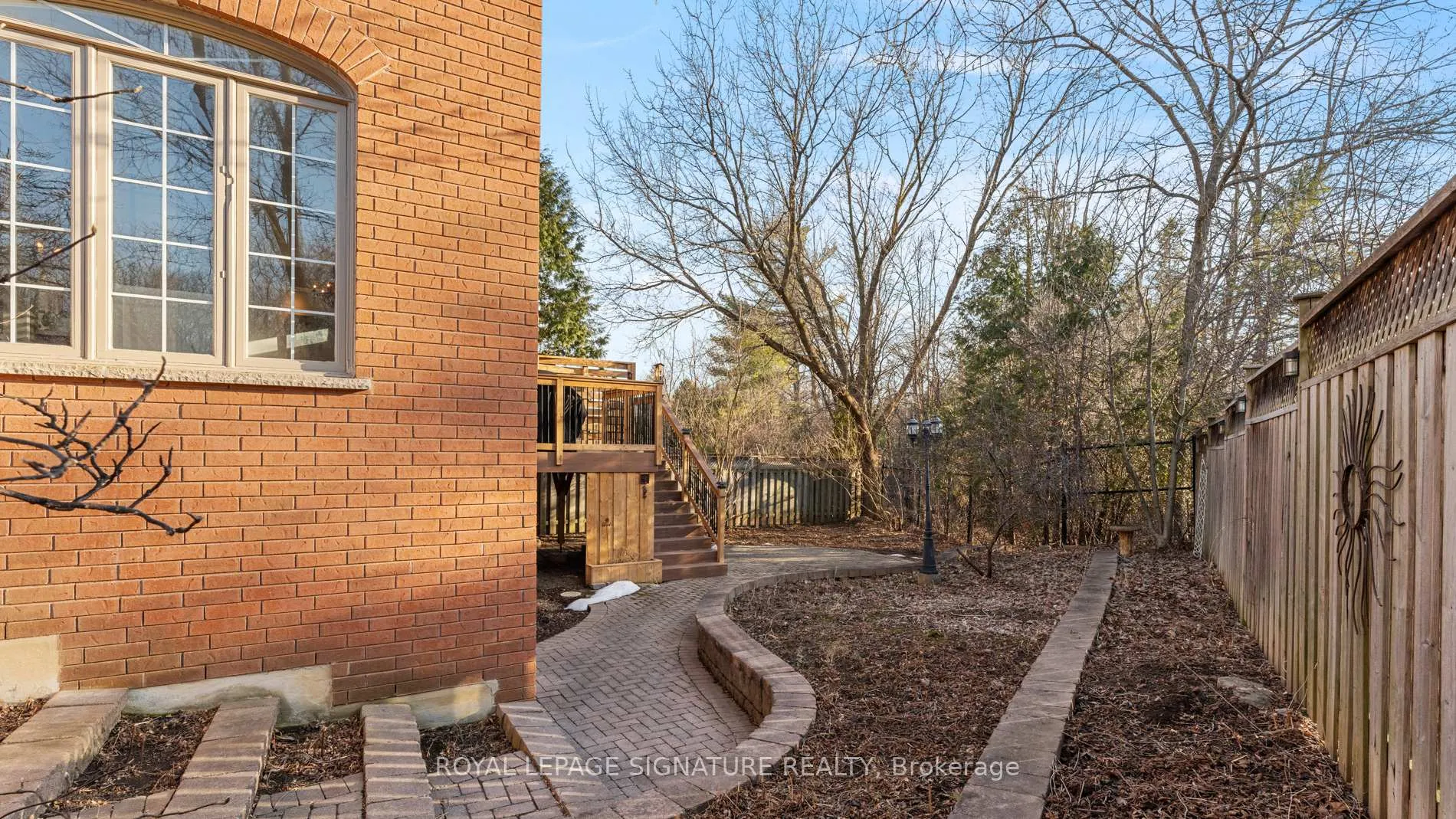 Photo 39 of 1800 Autumn Crescent, Pickering, Amberlea — HOMEH