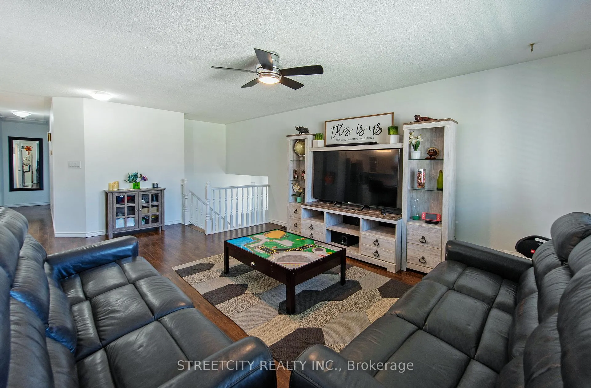 Photo 10 of 8571 Glendon Drive, Strathroy-Caradoc, Mount Brydges — HOMEH