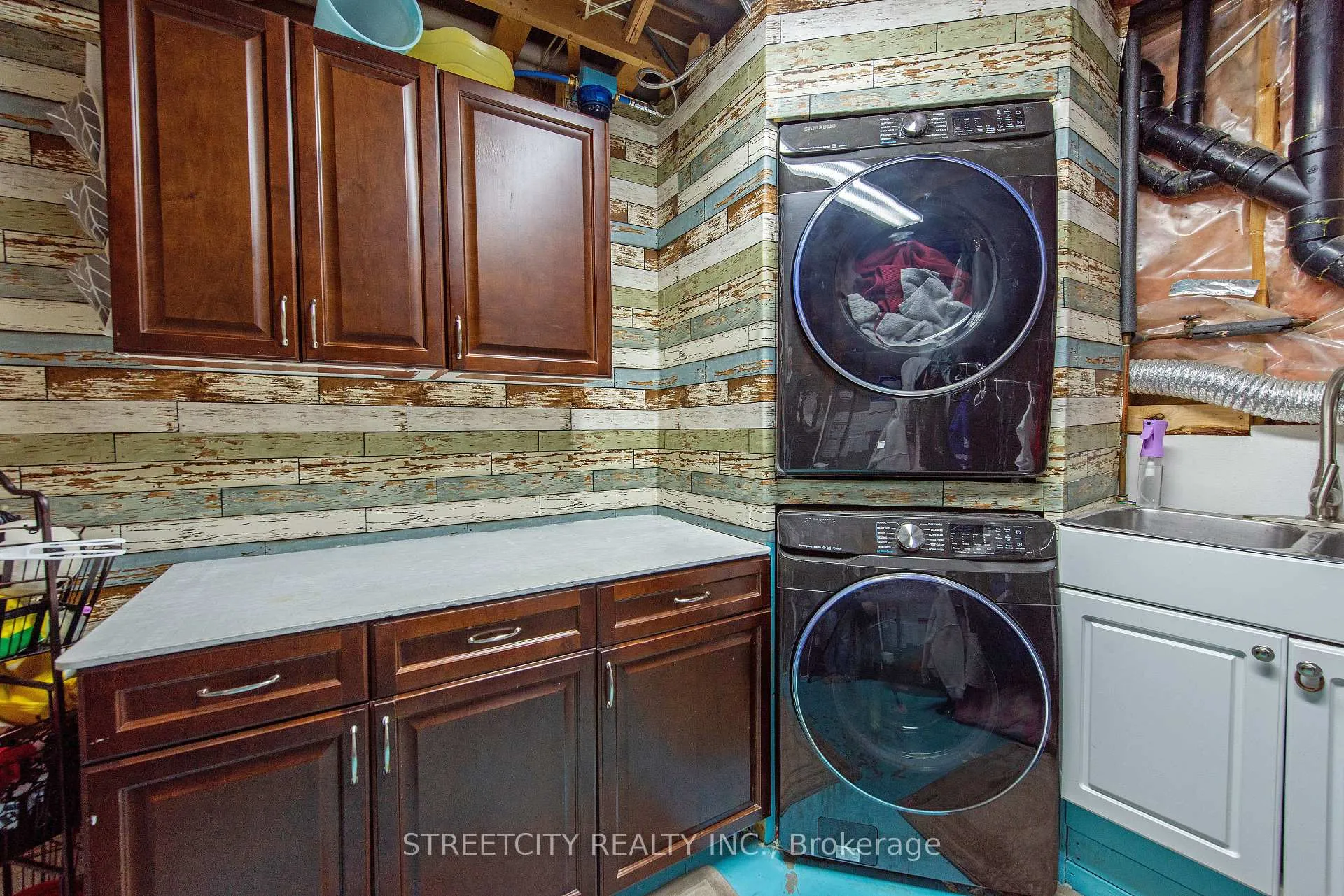 Photo 37 of 8571 Glendon Drive, Strathroy-Caradoc, Mount Brydges — HOMEH