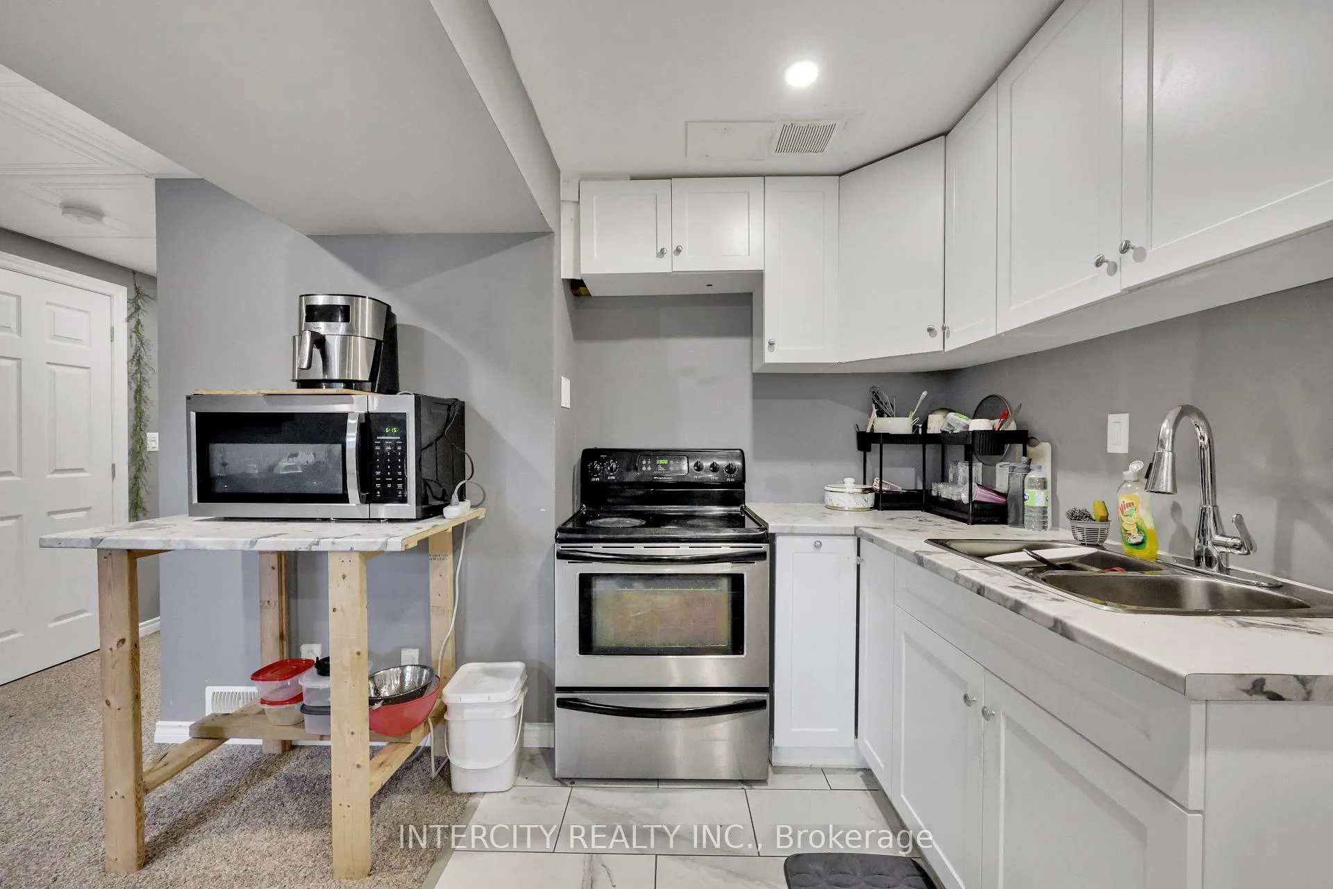 Photo 27 of 82 Molengraaf Way, Chatham-Kent — HOMEH