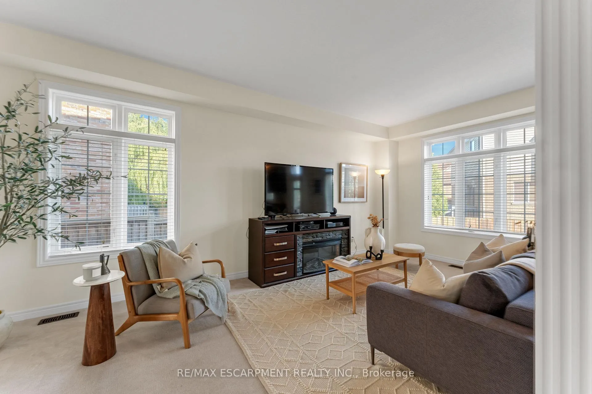 Photo 7 of 36 Connell Crescent, Hamilton, Gourley — HOMEH