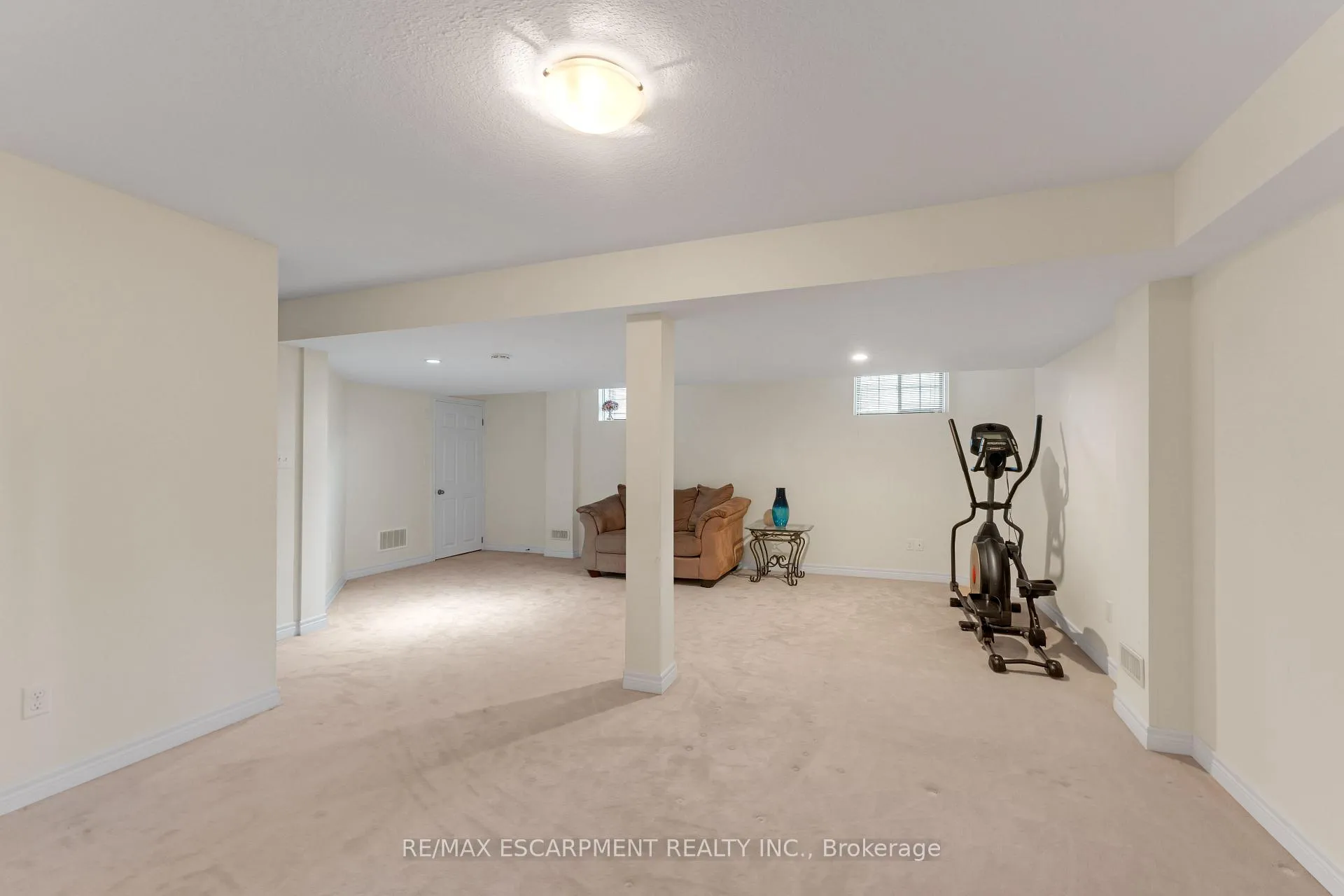 Photo 23 of 36 Connell Crescent, Hamilton, Gourley — HOMEH