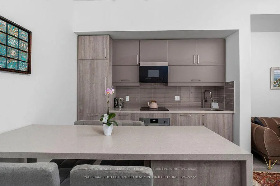 Photo 4 of Unit 1015, 8119 Birchmount Road, Markham, Unionville — HOMEH