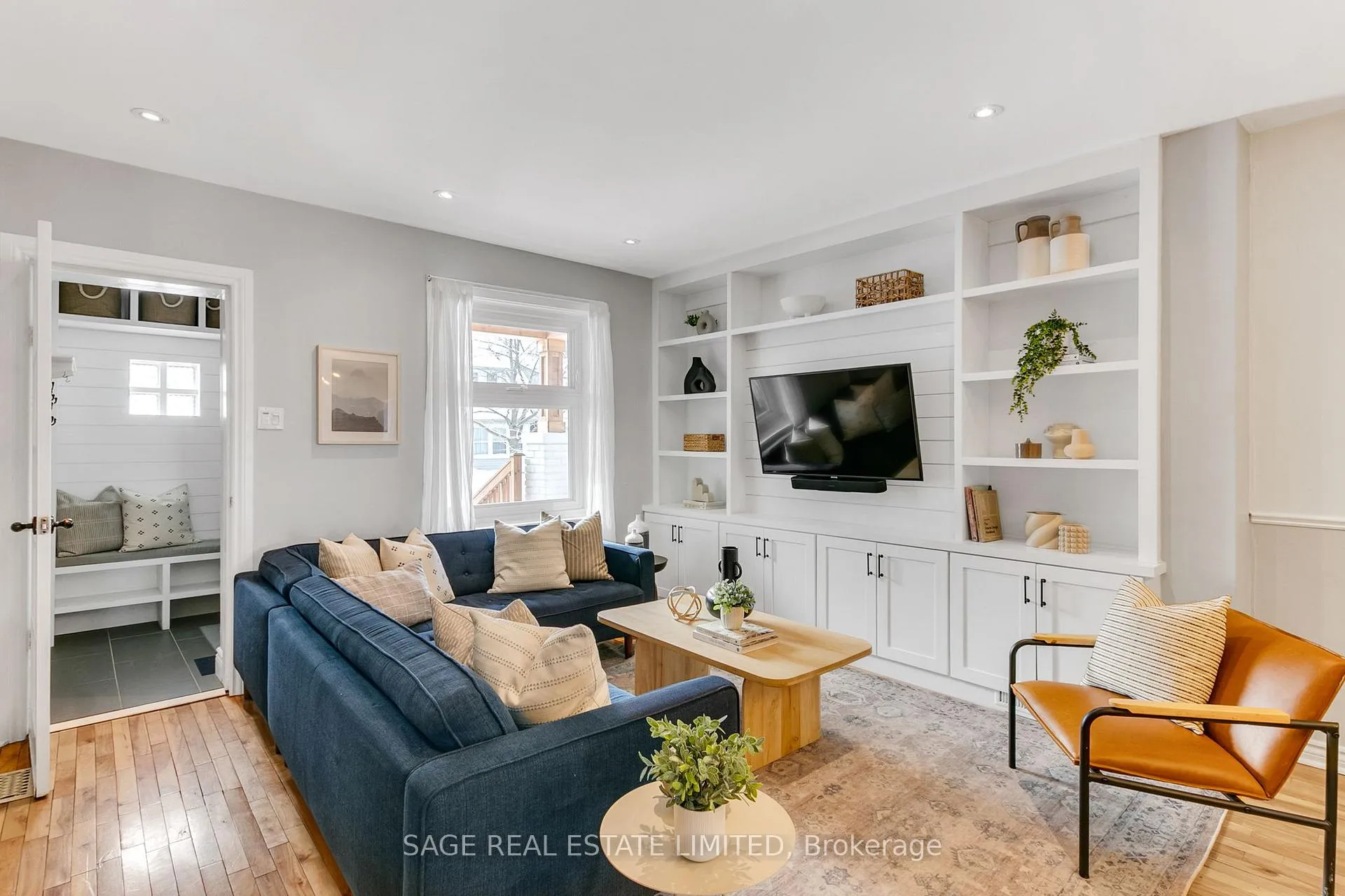 Photo 5 of 12 Stephenson Avenue, Toronto, East End-Danforth — HOMEH