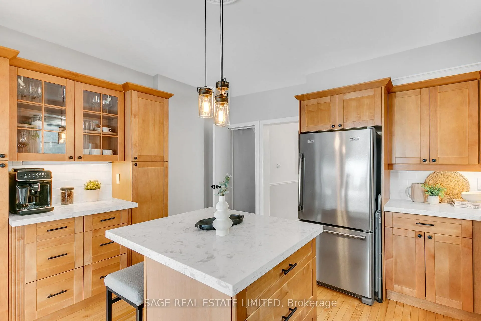 Photo 12 of 12 Stephenson Avenue, Toronto, East End-Danforth — HOMEH