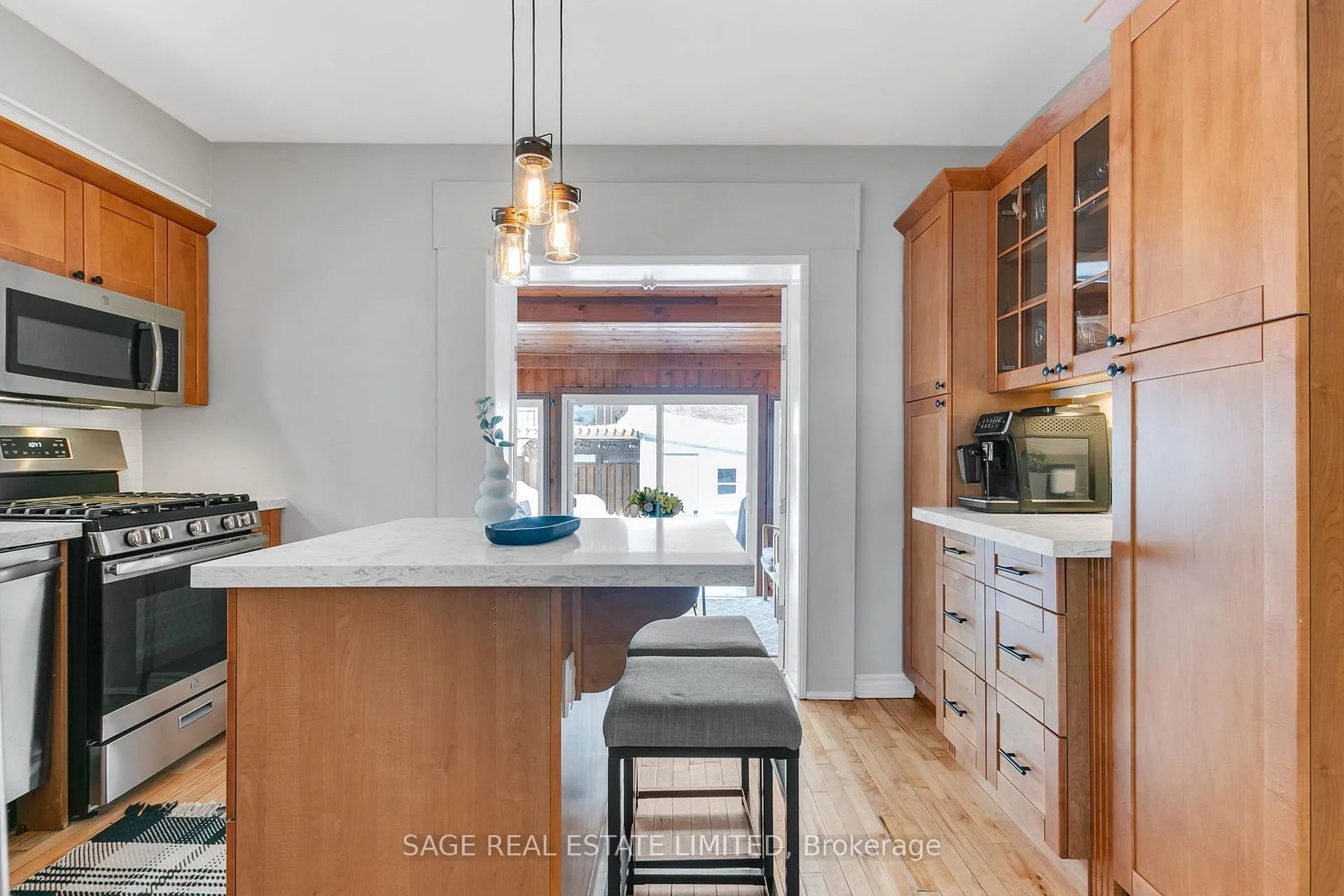 Photo 14 of 12 Stephenson Avenue, Toronto, East End-Danforth — HOMEH