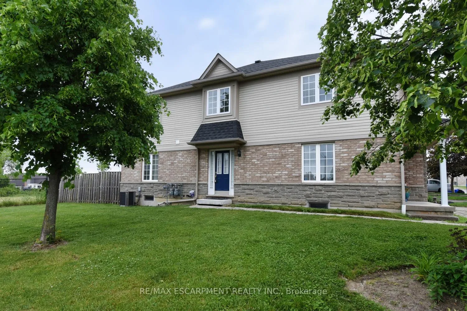 Photo 2 of Unit 49, 7 Southside Place, Hamilton, Mountview — HOMEH