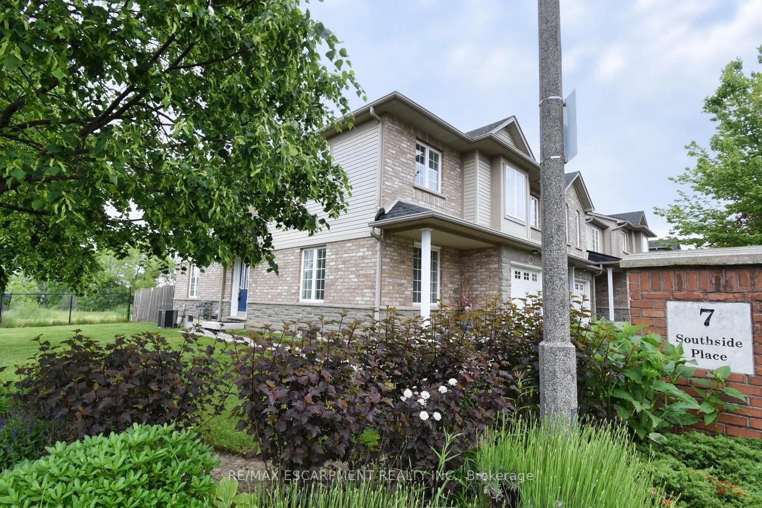 Photo 4 of Unit 49, 7 Southside Place, Hamilton, Mountview — HOMEH
