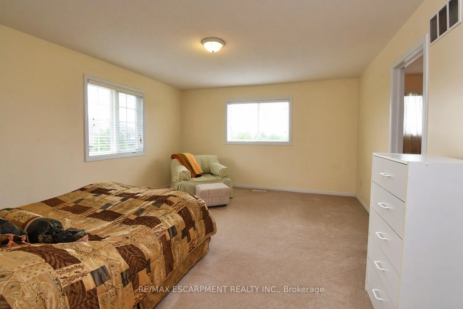 Photo 24 of Unit 49, 7 Southside Place, Hamilton, Mountview — HOMEH