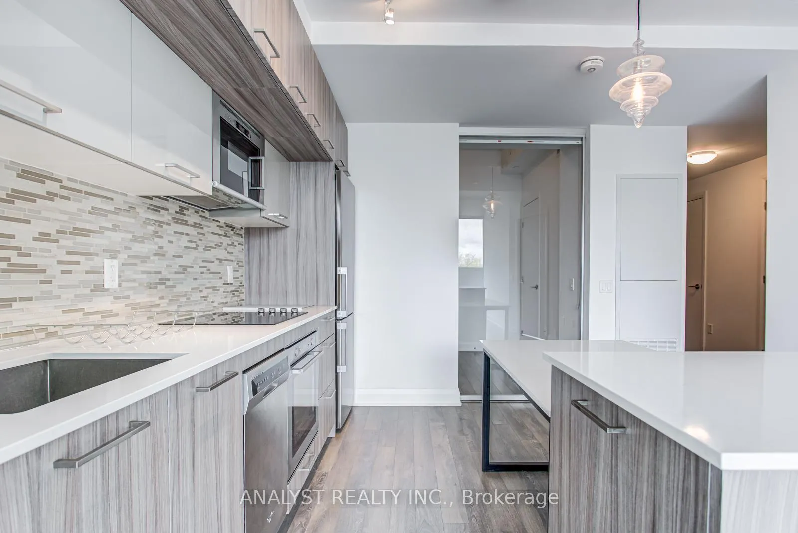 Photo 9 of Unit 315, 4800 Highway 7 Road, Vaughan, East Woodbridge — HOMEH