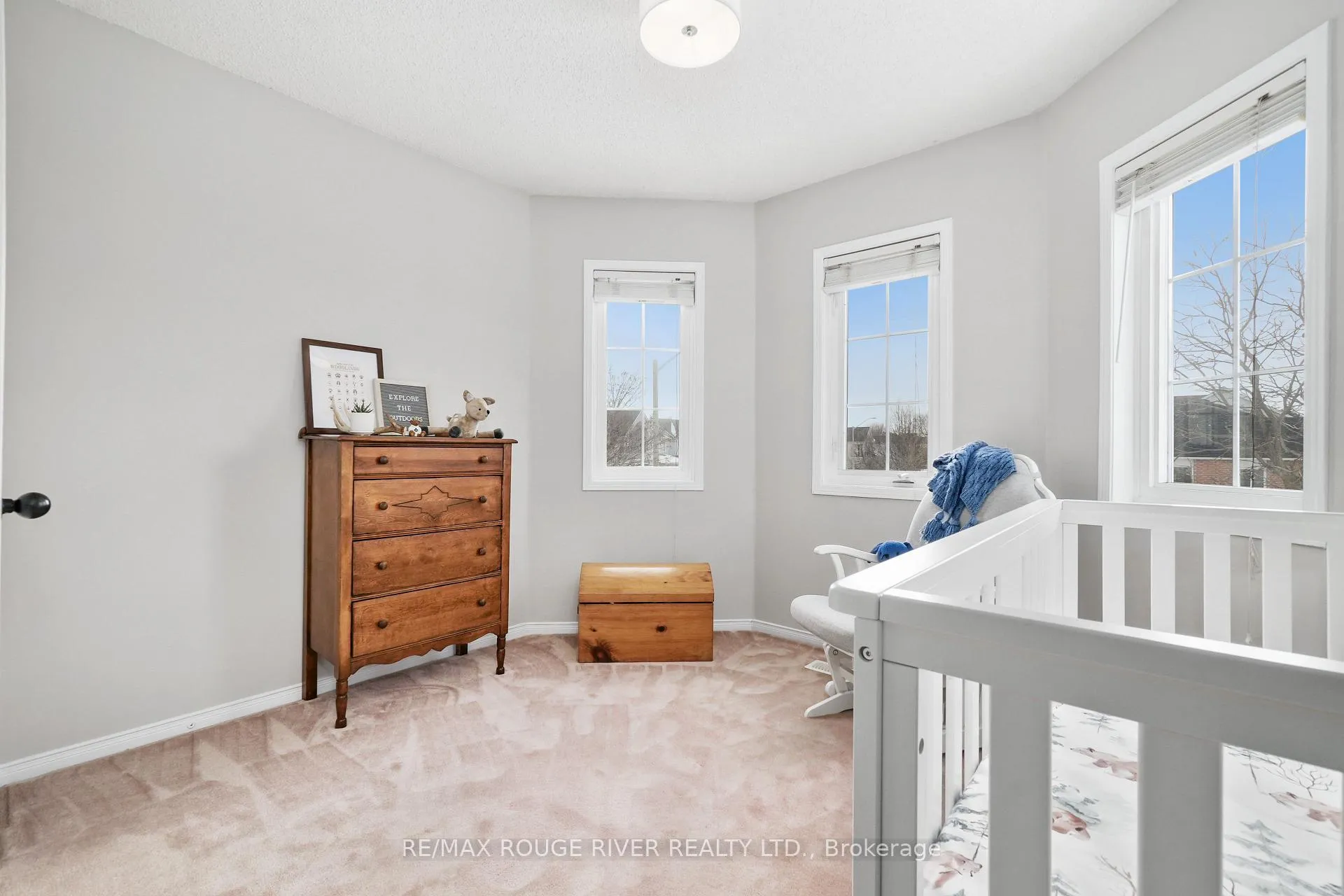 Photo 18 of 15 Bridges Drive, Clarington, Newcastle — HOMEH