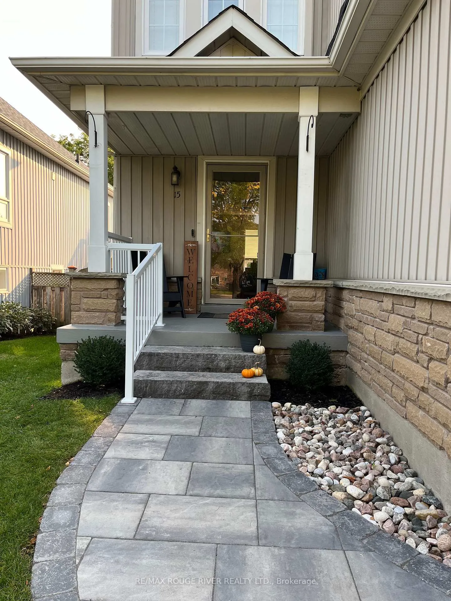 Photo 30 of 15 Bridges Drive, Clarington, Newcastle — HOMEH