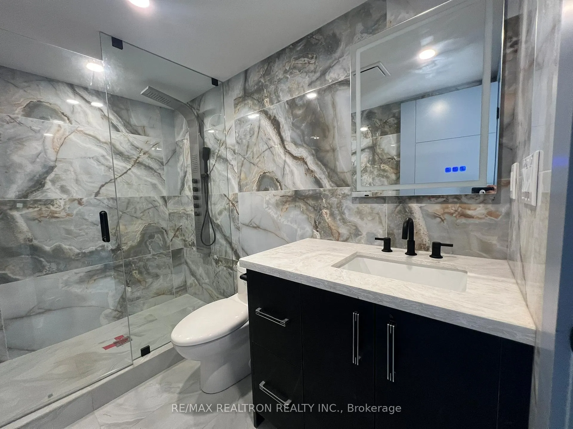 Photo 6 of Unit GARDEN SUITE UPPER, 347 Main Street, Toronto, East End-Danforth — HOMEH