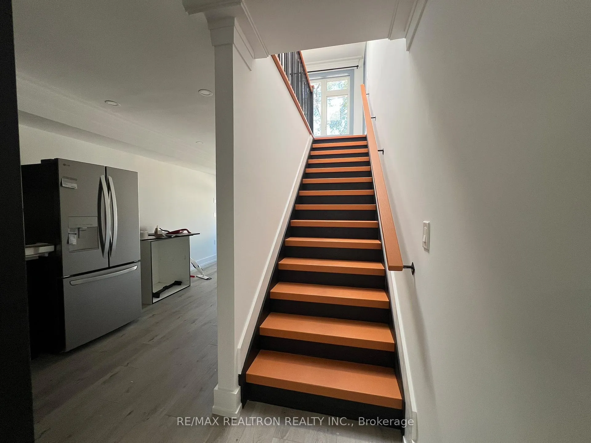 Photo 7 of Unit GARDEN SUITE UPPER, 347 Main Street, Toronto, East End-Danforth — HOMEH