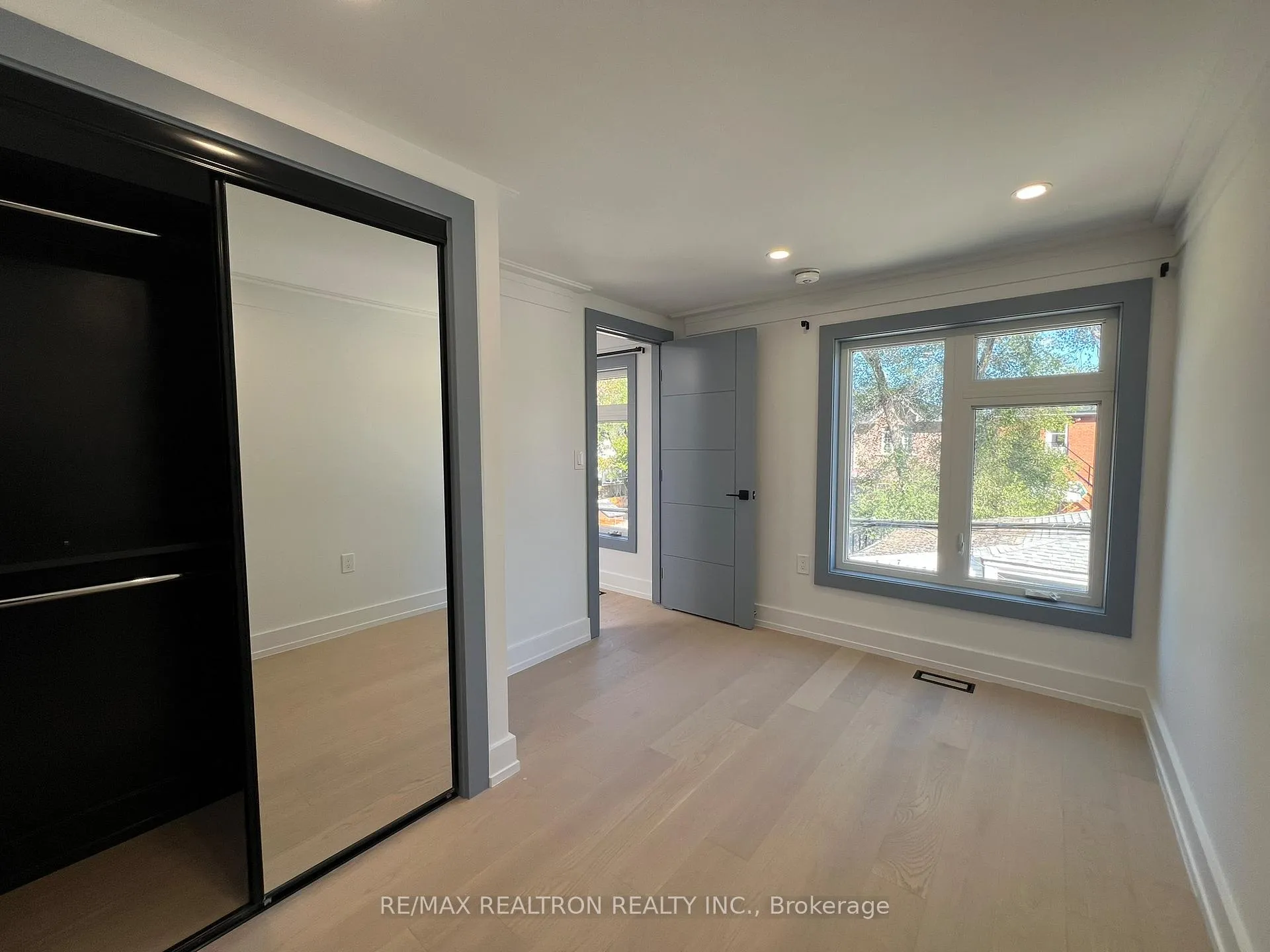Photo 14 of Unit GARDEN SUITE UPPER, 347 Main Street, Toronto, East End-Danforth — HOMEH