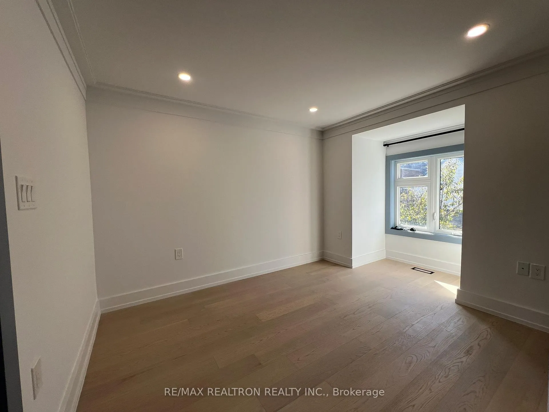 Photo 21 of Unit GARDEN SUITE UPPER, 347 Main Street, Toronto, East End-Danforth — HOMEH