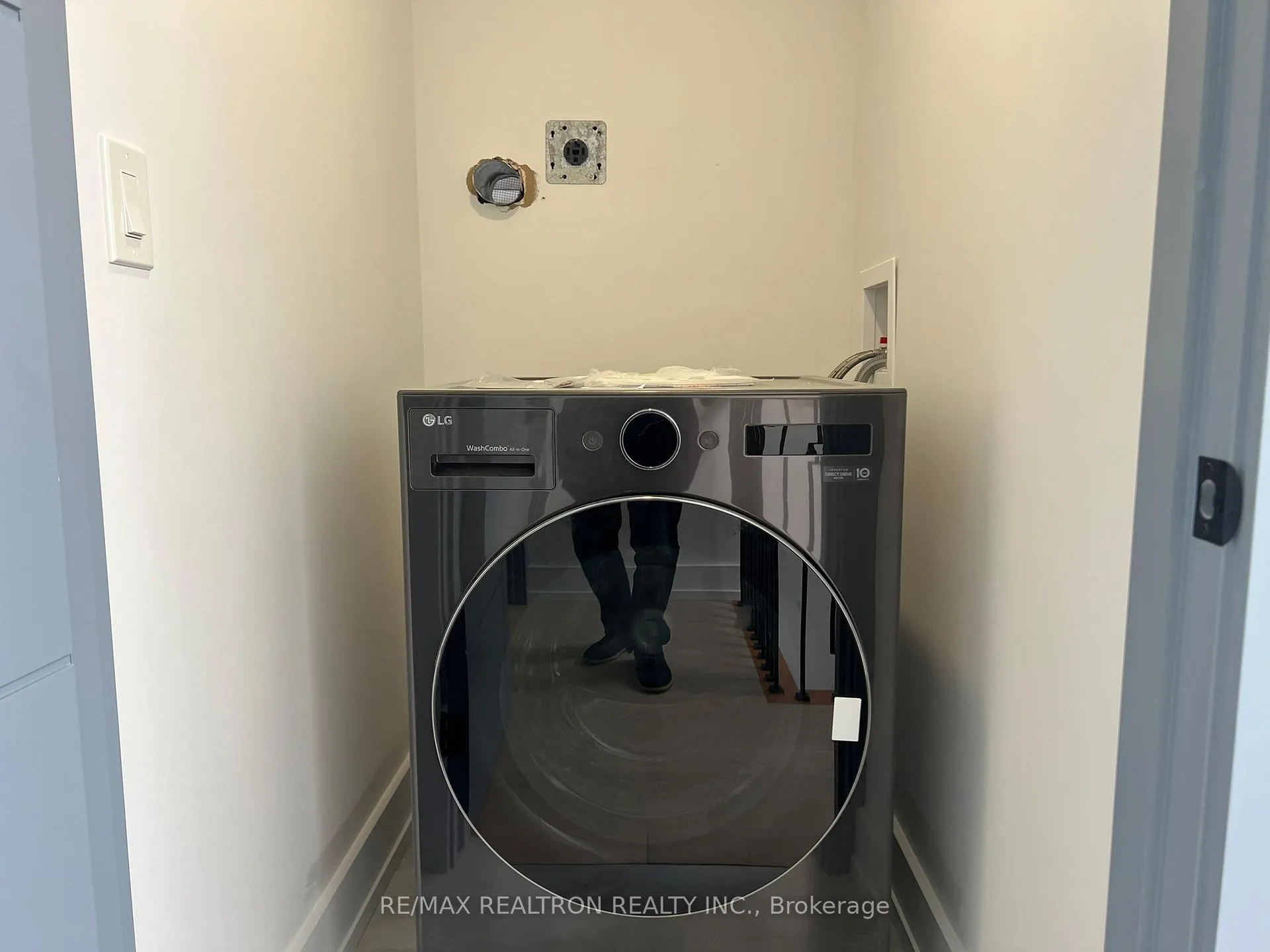 Photo 25 of Unit GARDEN SUITE UPPER, 347 Main Street, Toronto, East End-Danforth — HOMEH