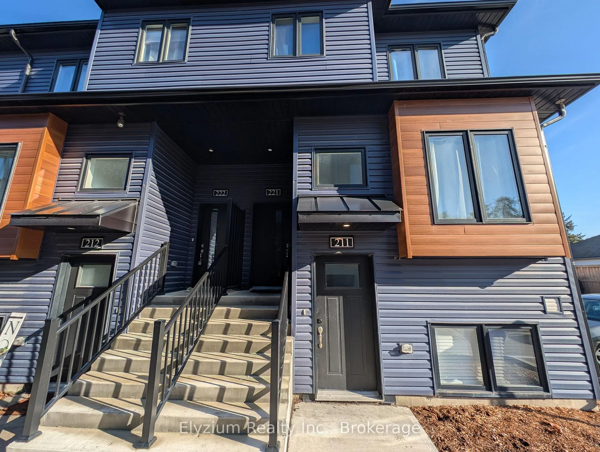Front of Unit 211, 781 Clare Avenue E
