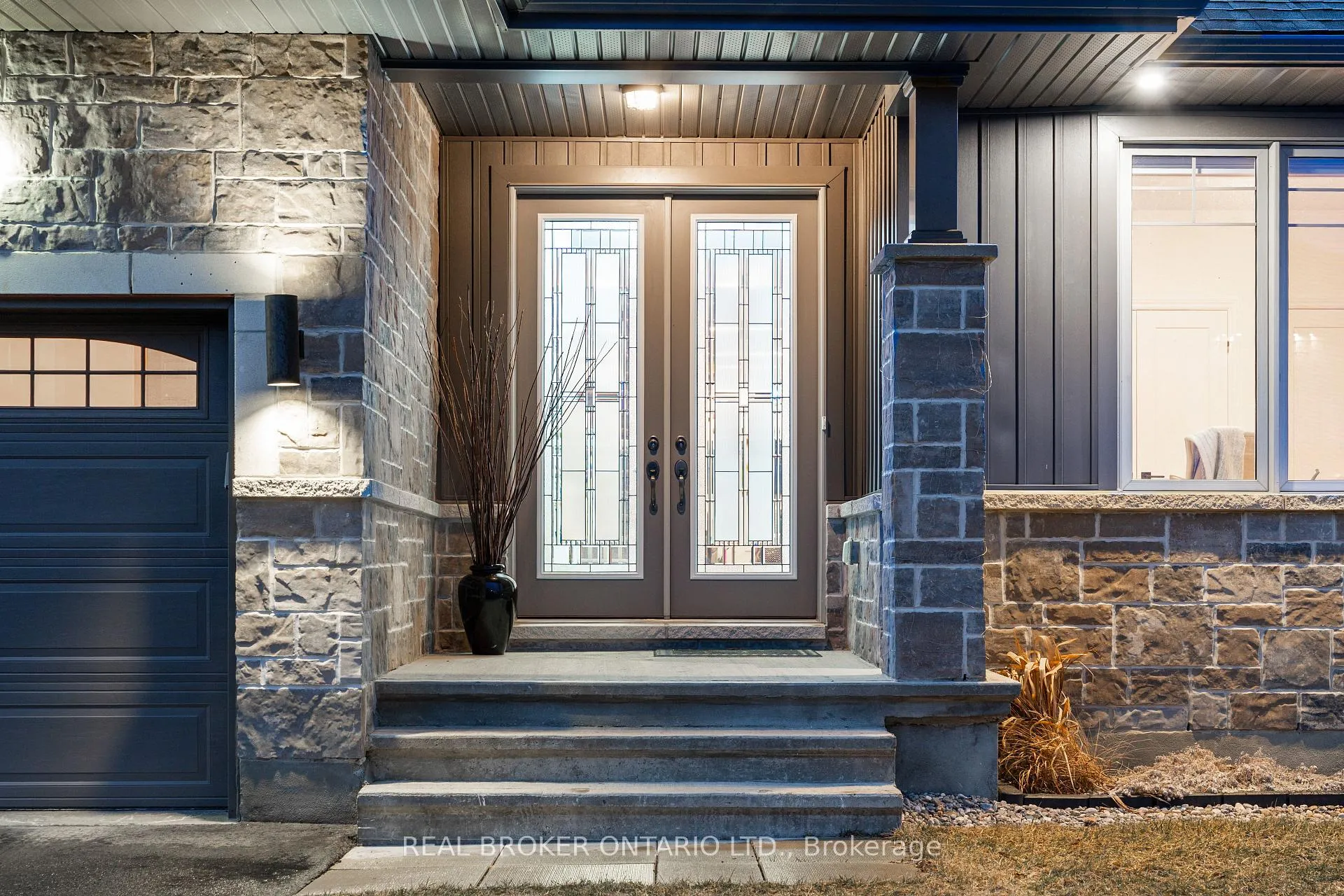 Photo 5 of 502 Albert Boyd Private, Ottawa, Huntley Ward (South East) — HOMEH