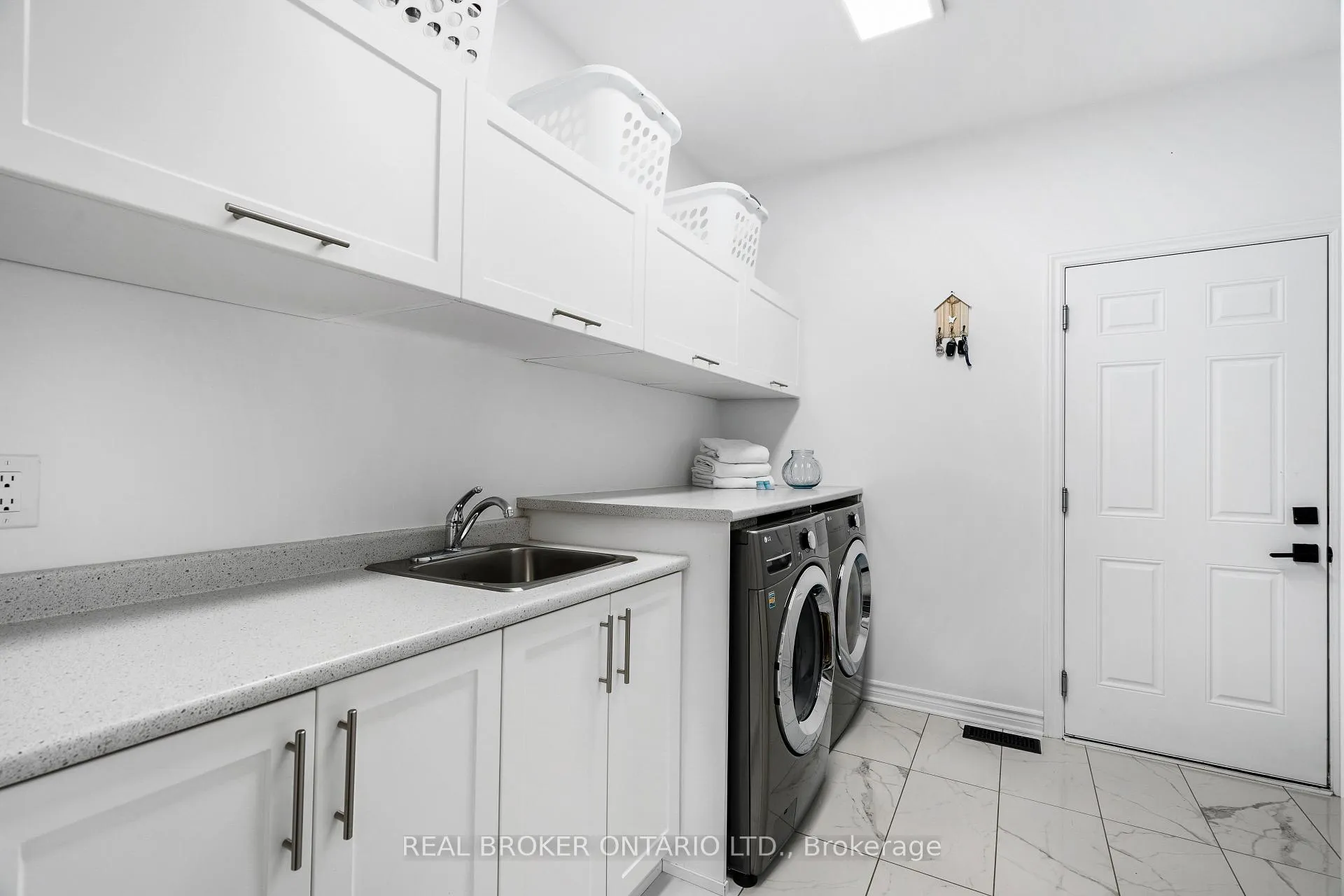 Photo 37 of 502 Albert Boyd Private, Ottawa, Huntley Ward (South East) — HOMEH