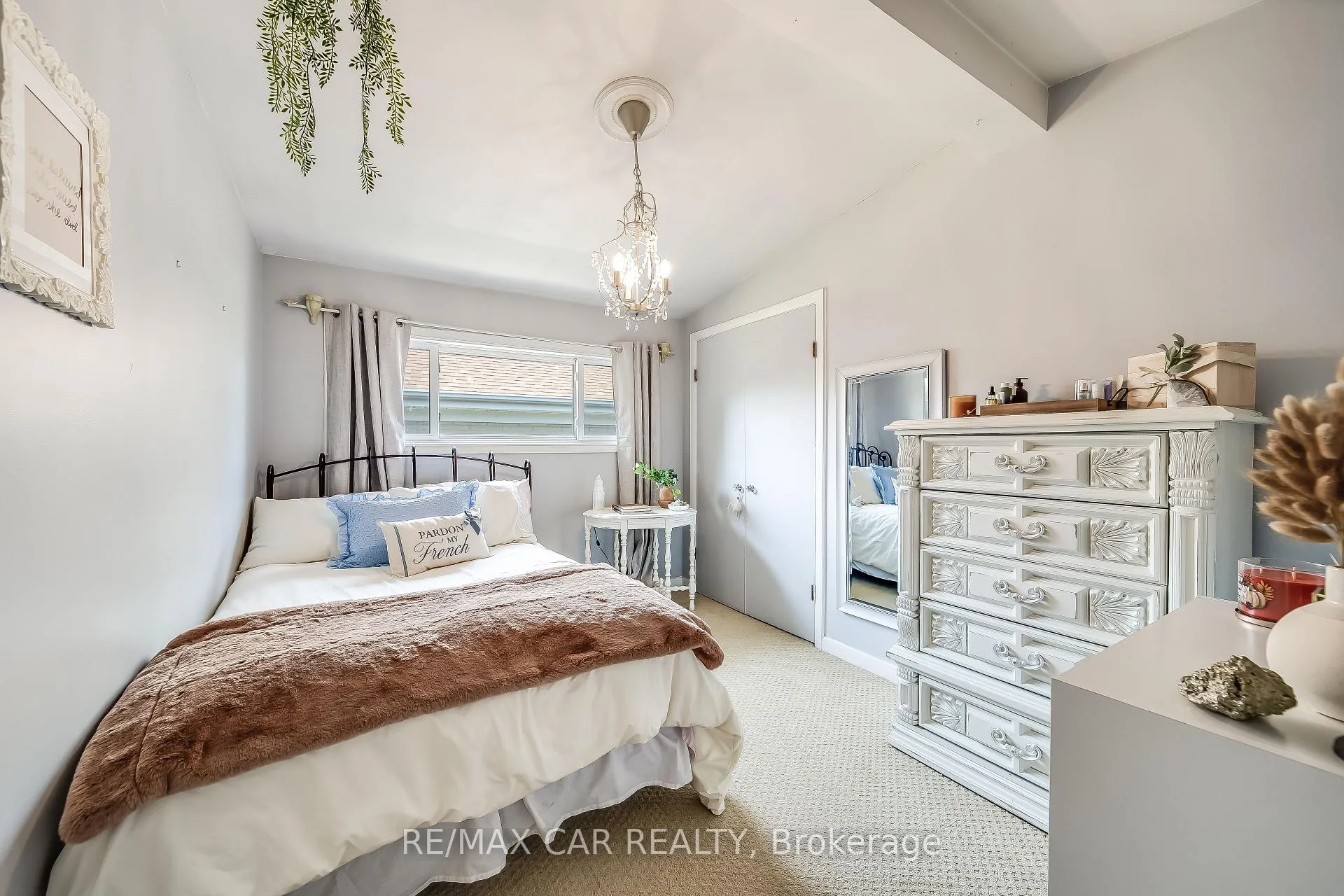 Photo 10 of 32 Melrose Avenue, Leamington — HOMEH