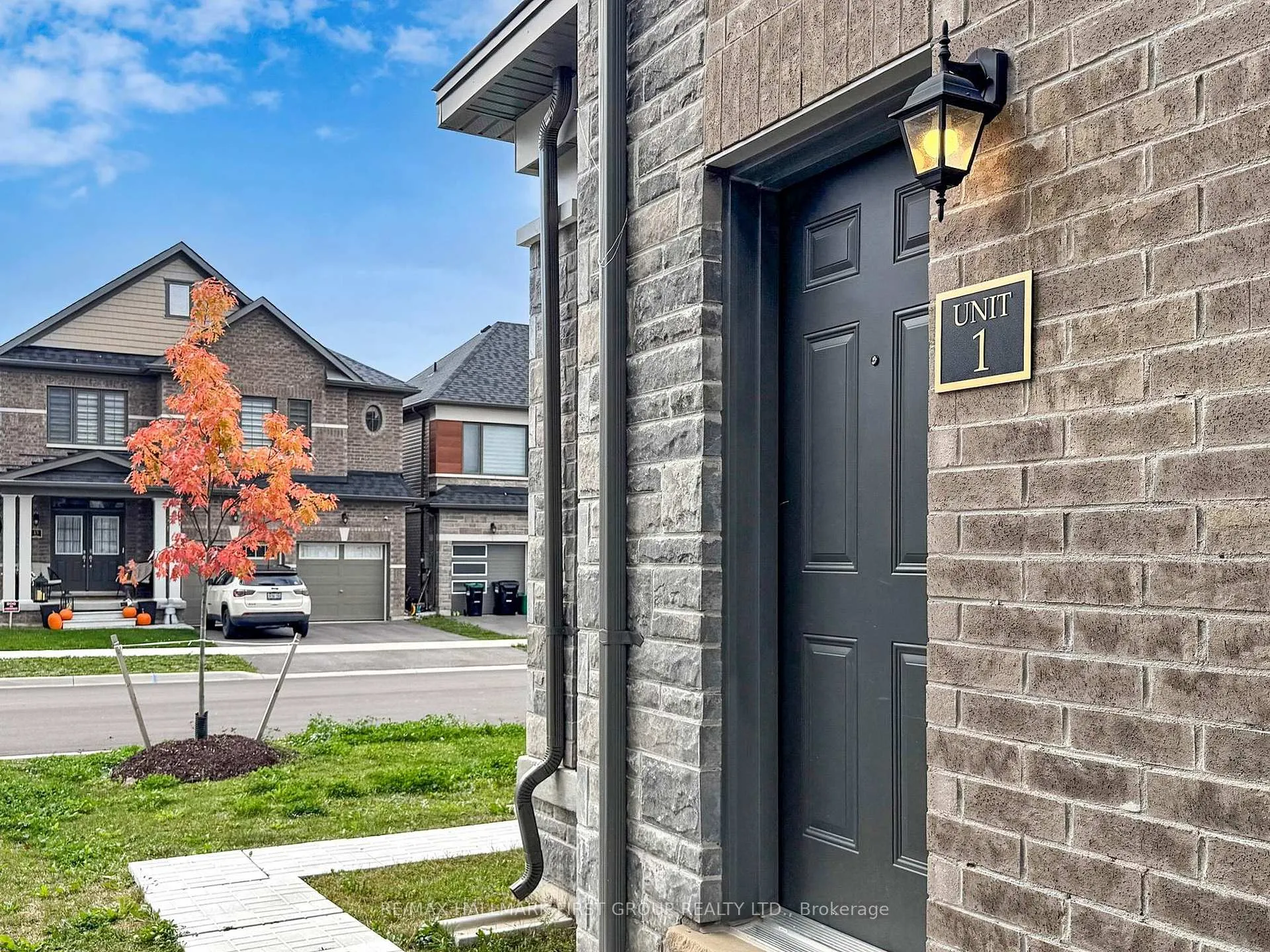 Photo 20 of 18 Ludlow Drive, Barrie, Rural Barrie Southeast — HOMEH