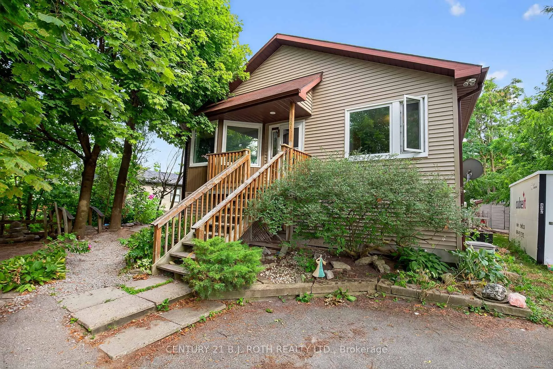 Photo 7 of 281 Harvie Road, Barrie, Holly — HOMEH