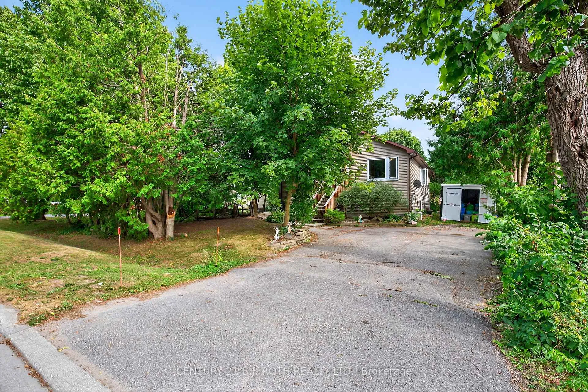 Photo 27 of 281 Harvie Road, Barrie, Holly — HOMEH