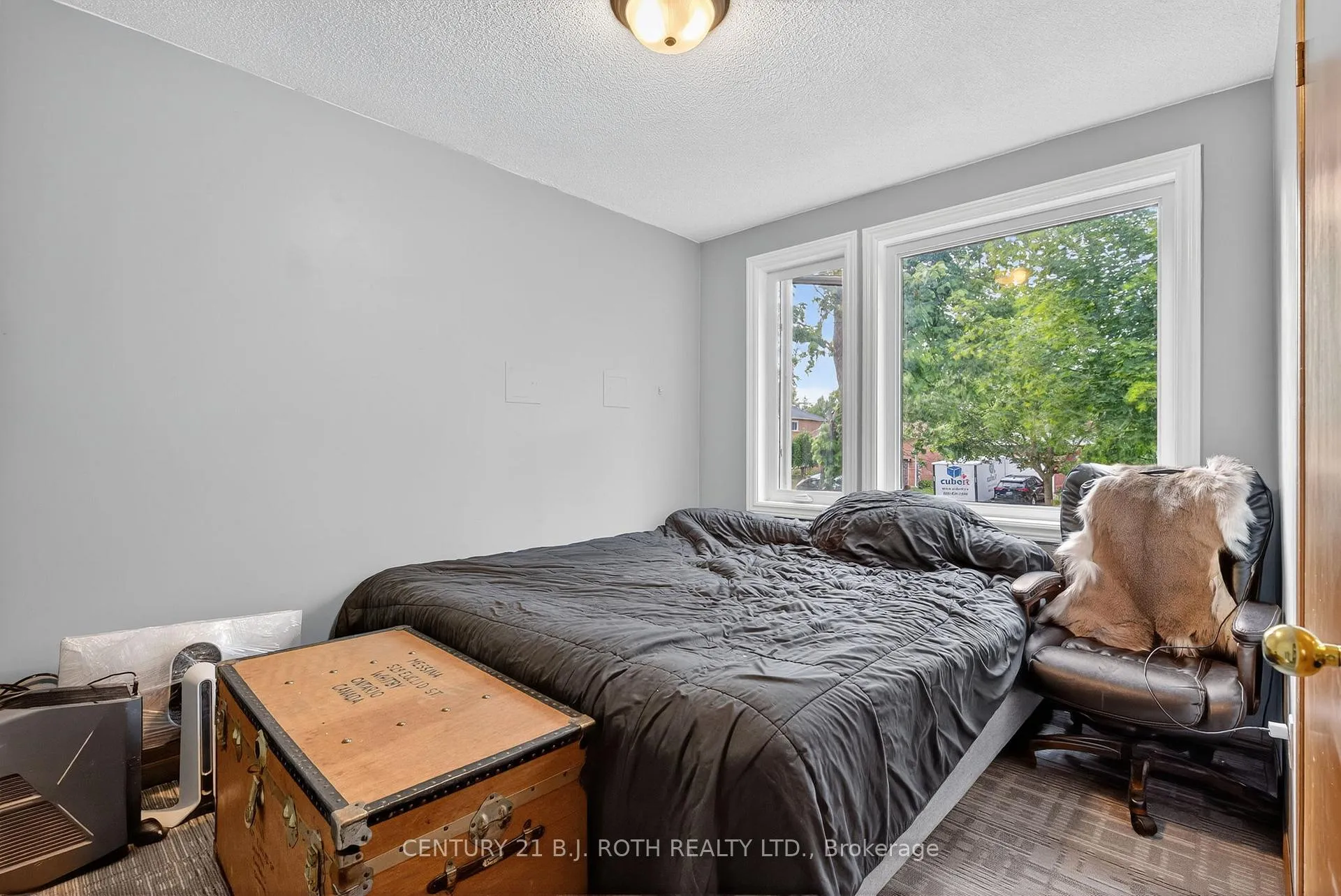 Photo 184 of 281 Harvie Road, Barrie, Holly — HOMEH