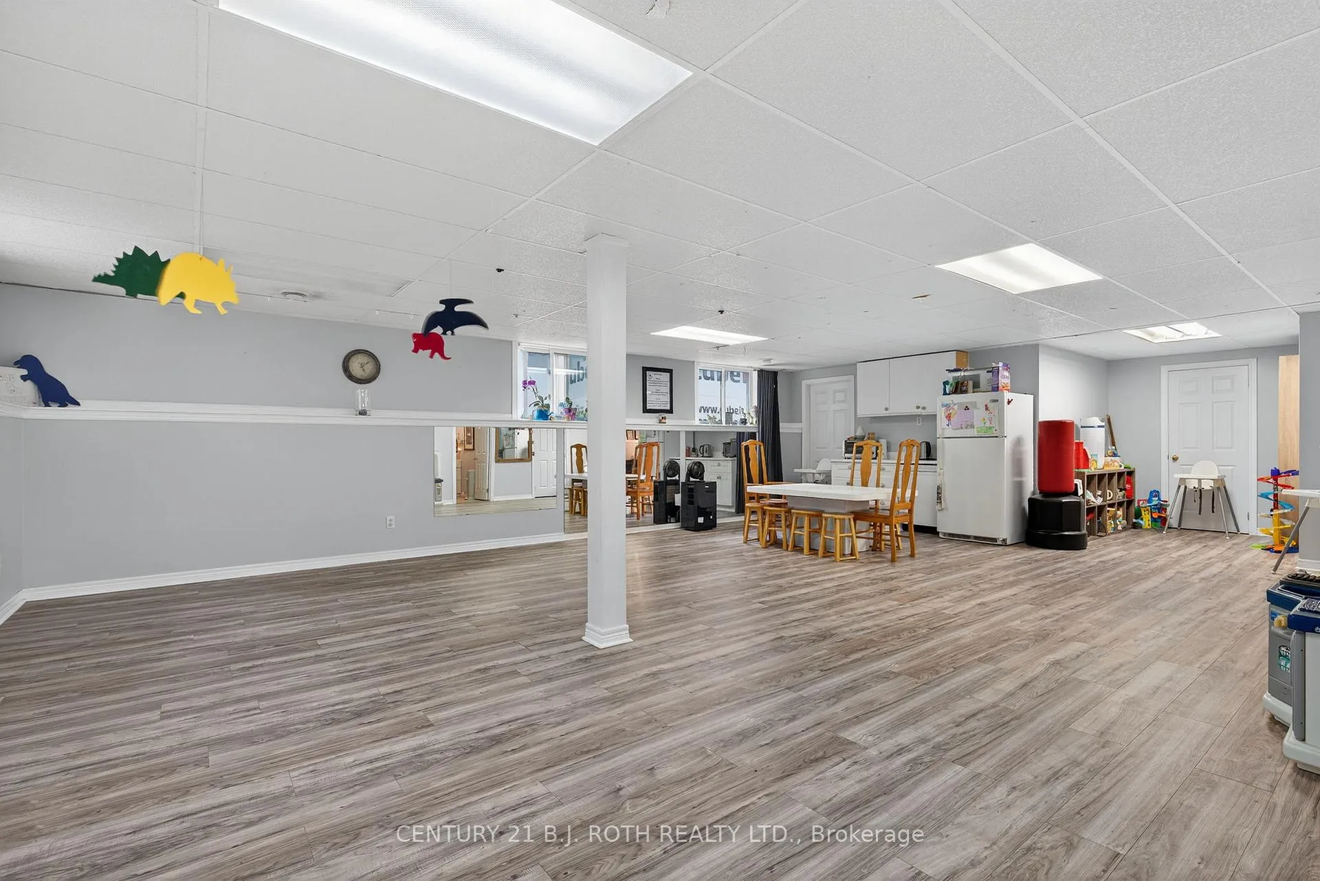 Photo 248 of 281 Harvie Road, Barrie, Holly — HOMEH