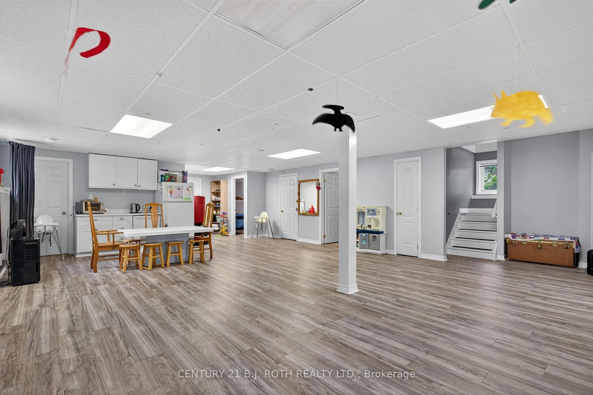 Photo 255 of 281 Harvie Road, Barrie, Holly — HOMEH
