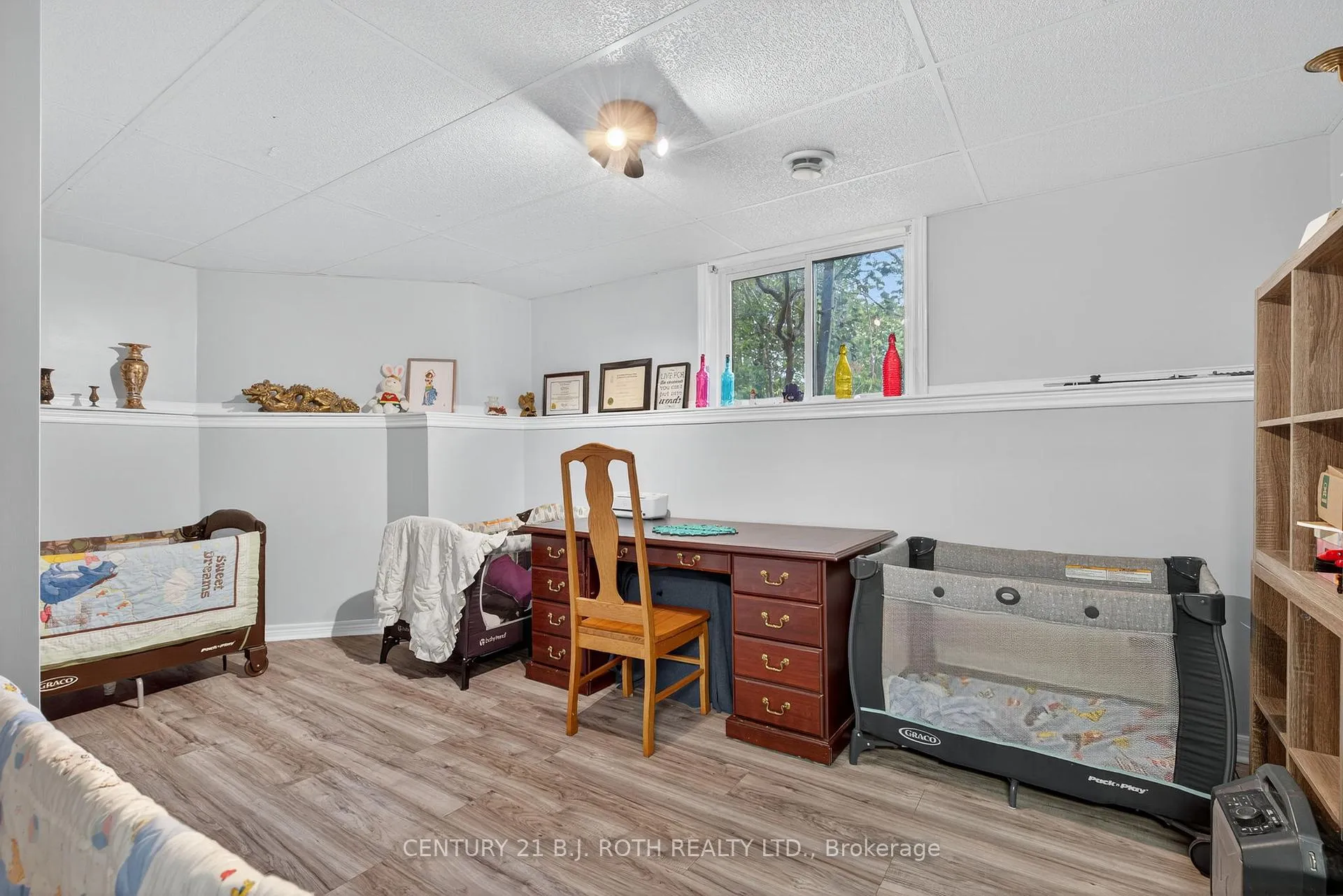 Photo 271 of 281 Harvie Road, Barrie, Holly — HOMEH