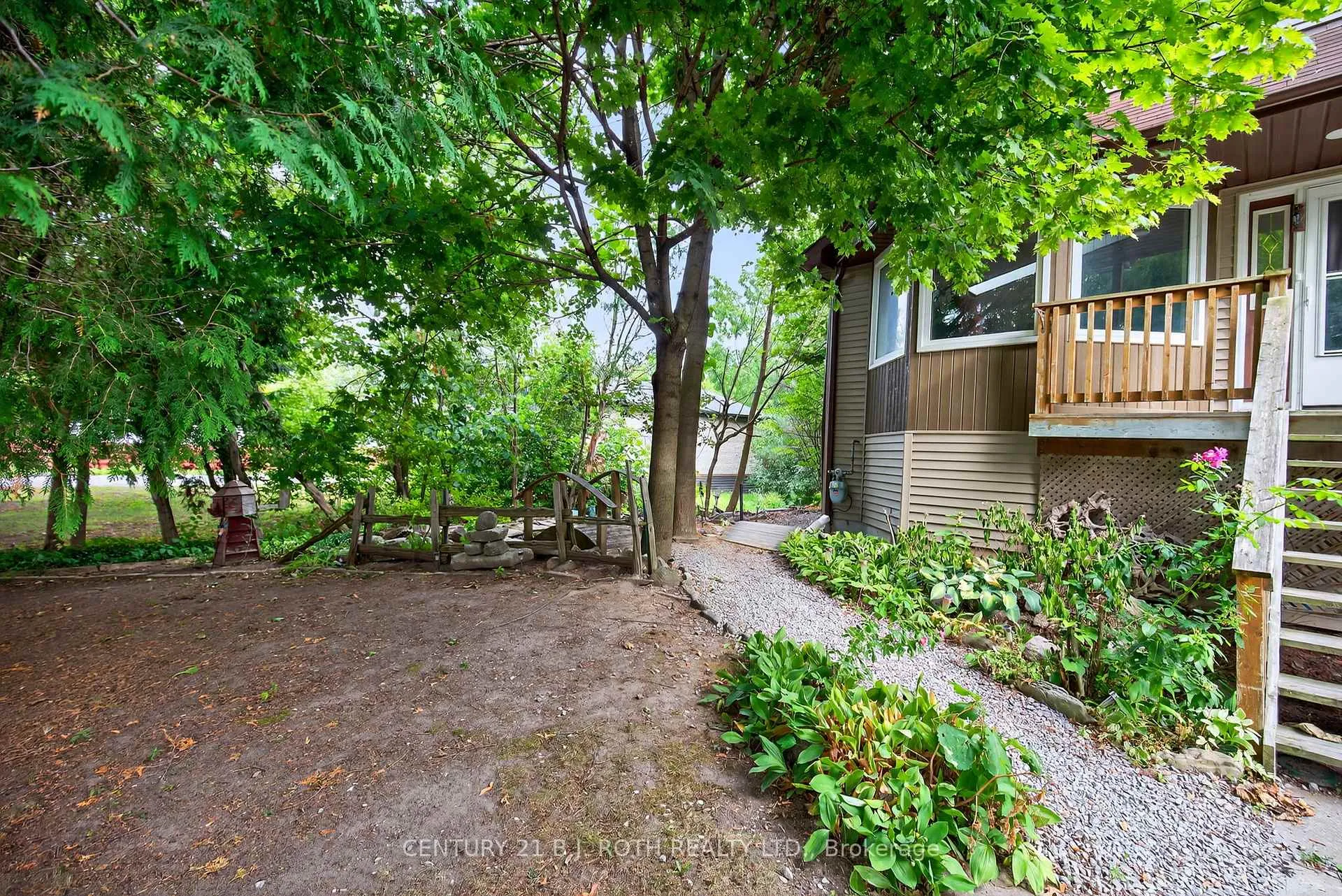 Photo 308 of 281 Harvie Road, Barrie, Holly — HOMEH