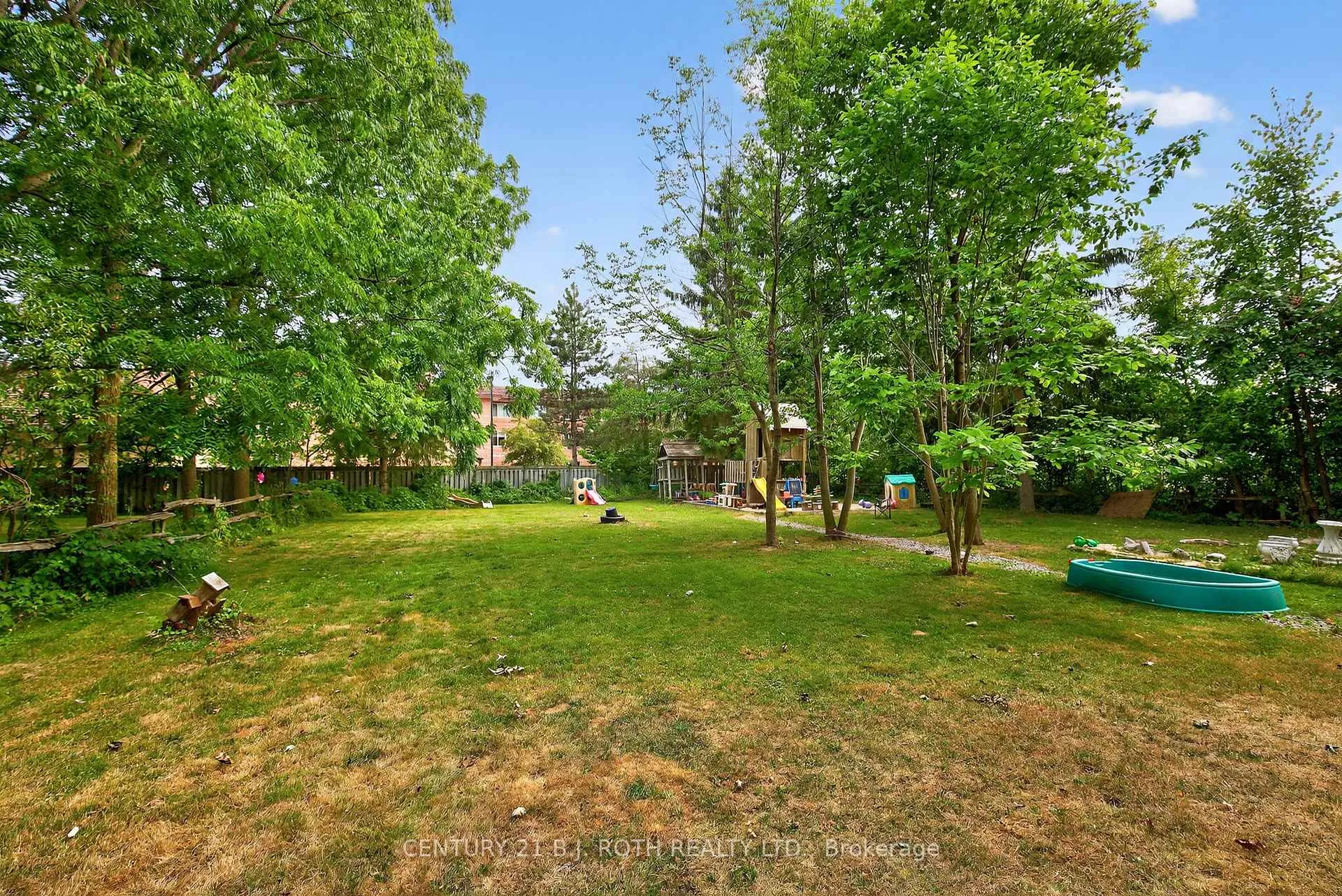 Photo 382 of 281 Harvie Road, Barrie, Holly — HOMEH
