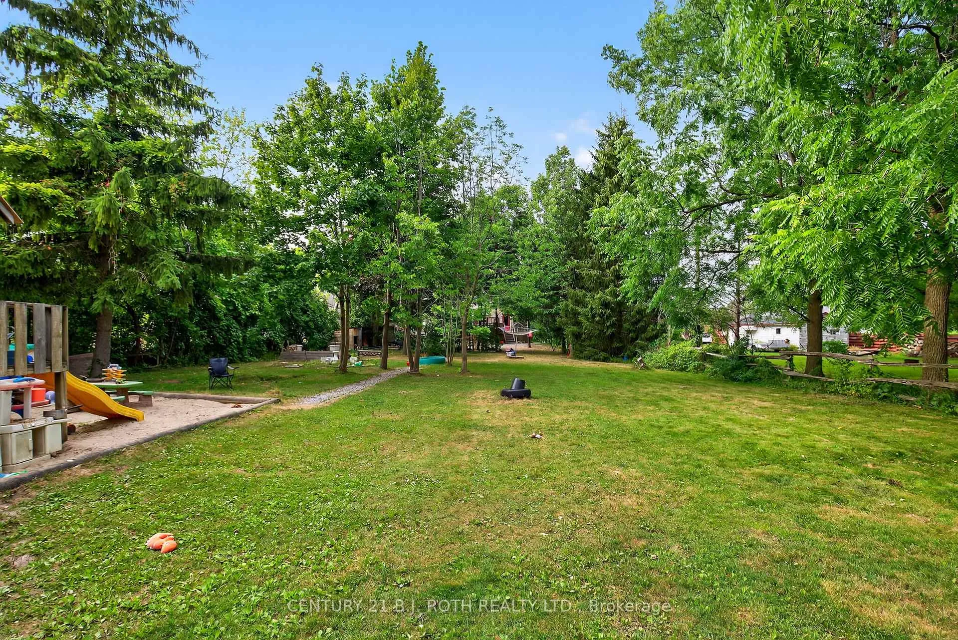 Photo 410 of 281 Harvie Road, Barrie, Holly — HOMEH