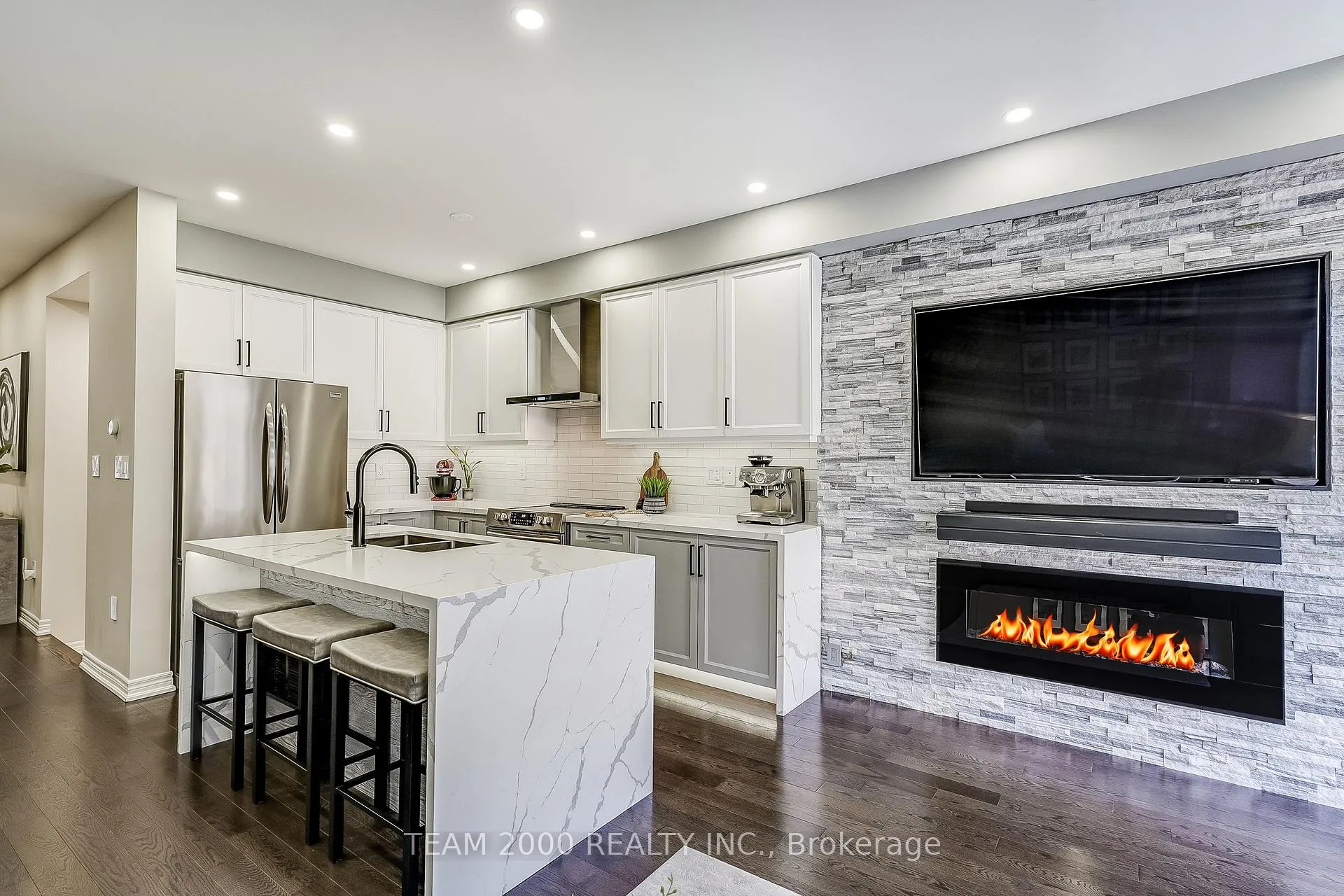 Photo 11 of 6 Tormore Road, Caledon, Bolton East — HOMEH