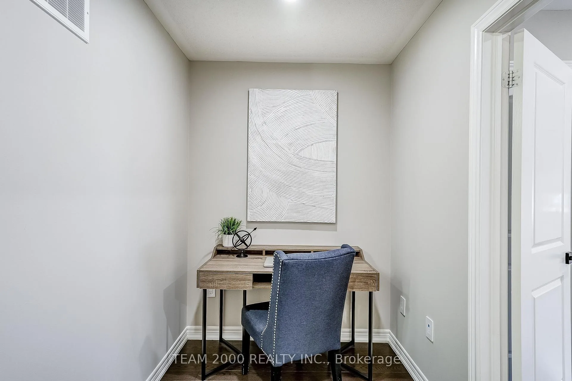 Photo 15 of 6 Tormore Road, Caledon, Bolton East — HOMEH