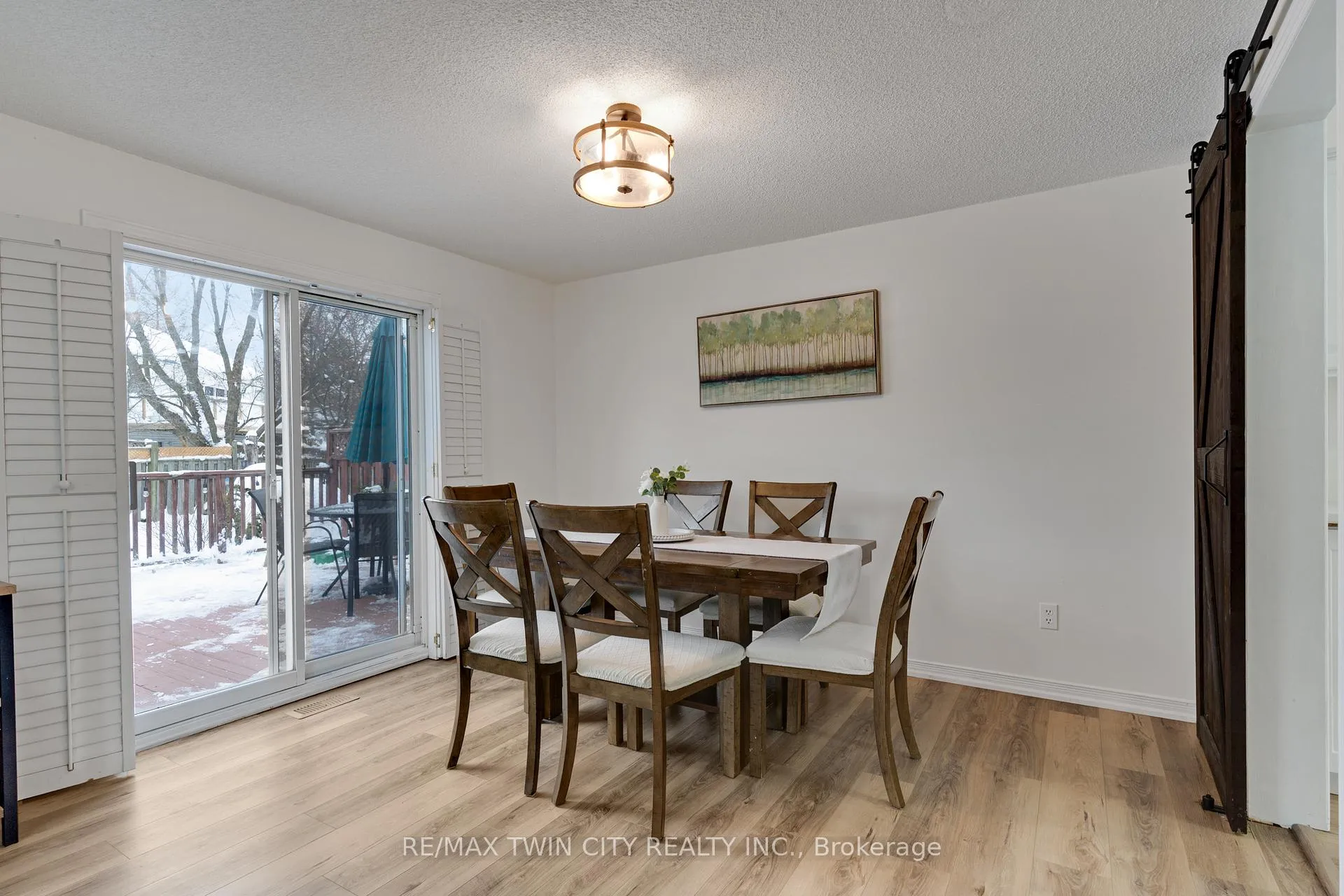 Photo 16 of 225 Thornbird Place, Waterloo — HOMEH